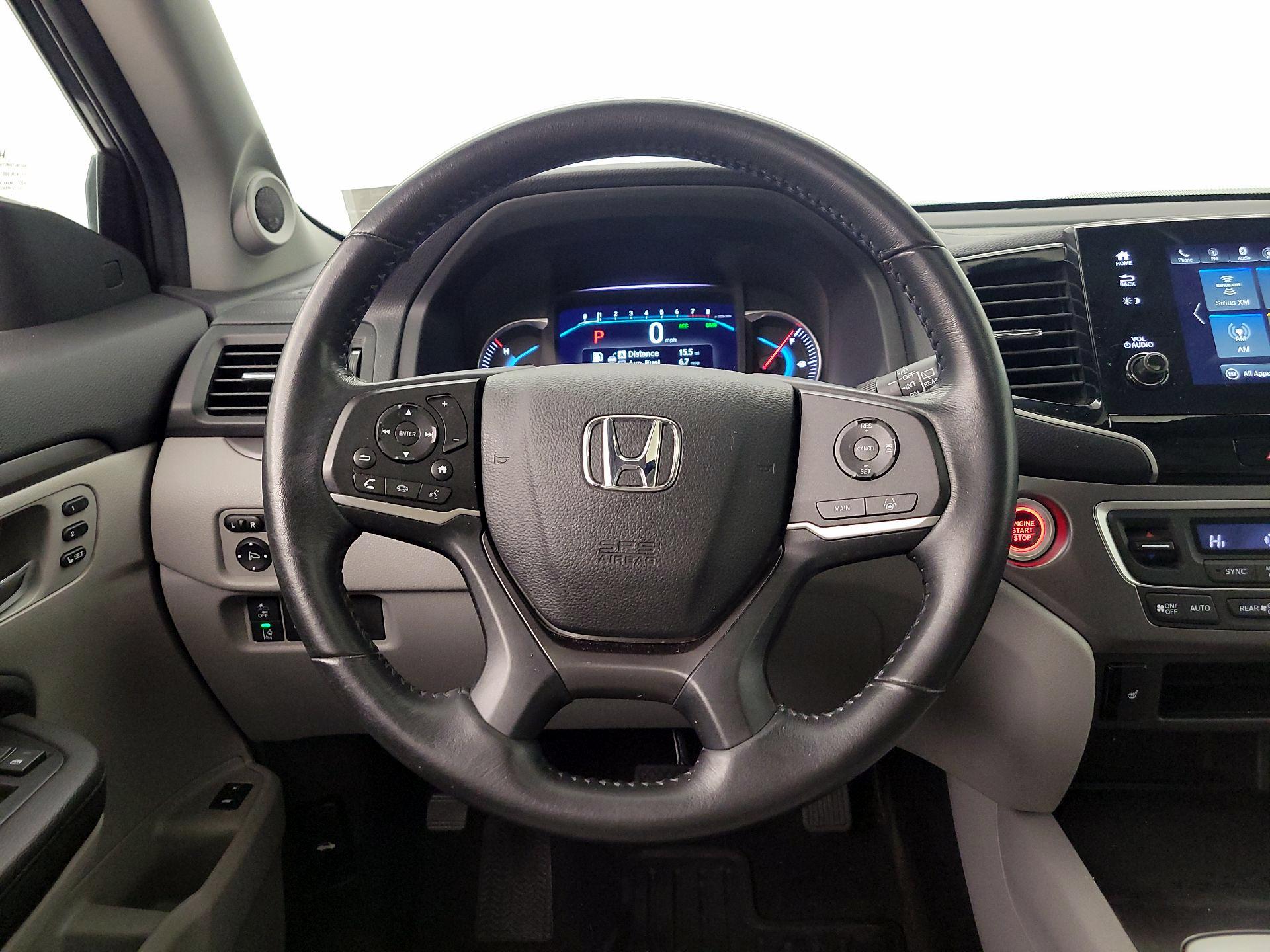 Thumbnail: 2019 Honda Pilot - 10