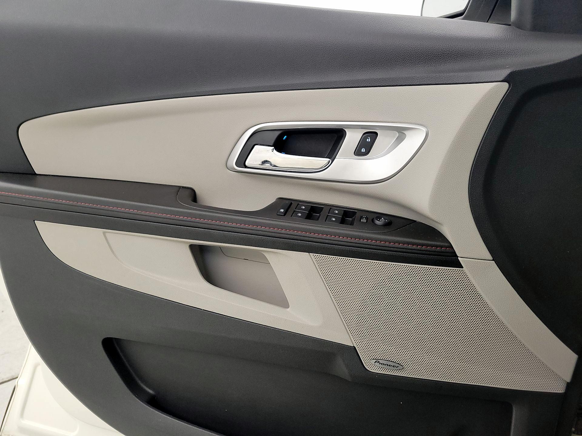 Thumbnail: 2014 Chevrolet Equinox - 12