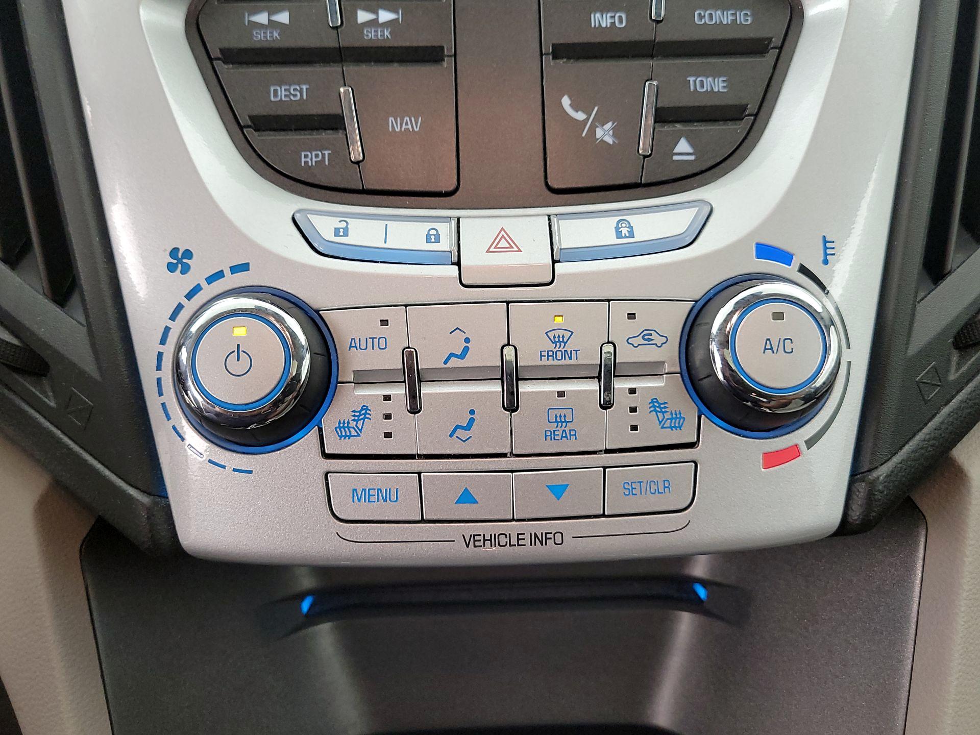 Thumbnail: 2014 Chevrolet Equinox - 16