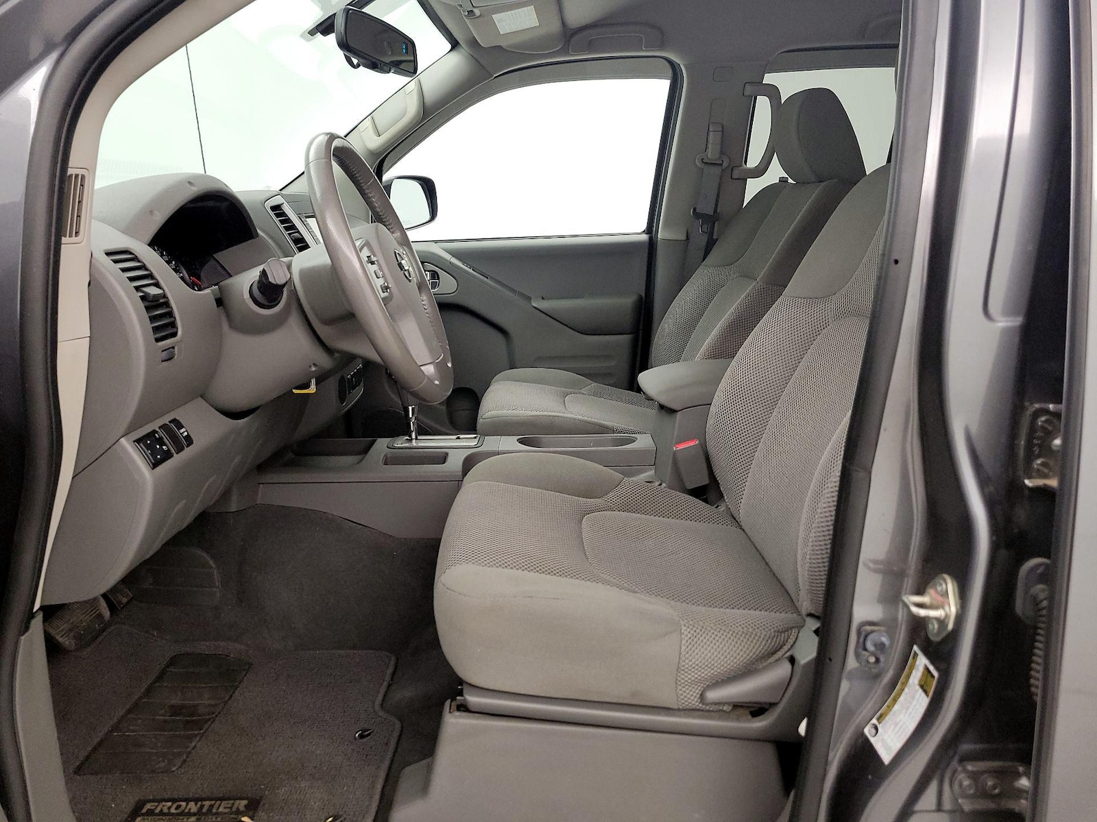 2019 Nissan Frontier SV - Photo 12
