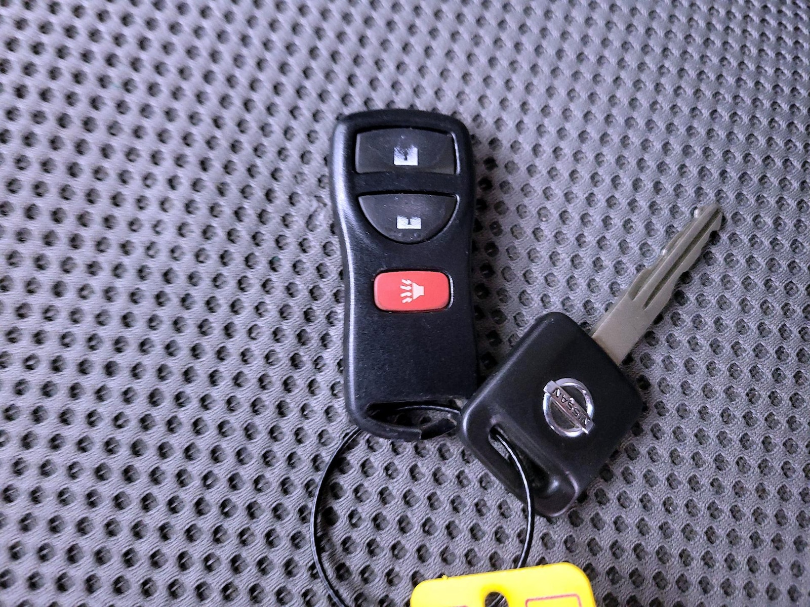 2019 Nissan Frontier SV - Photo 23