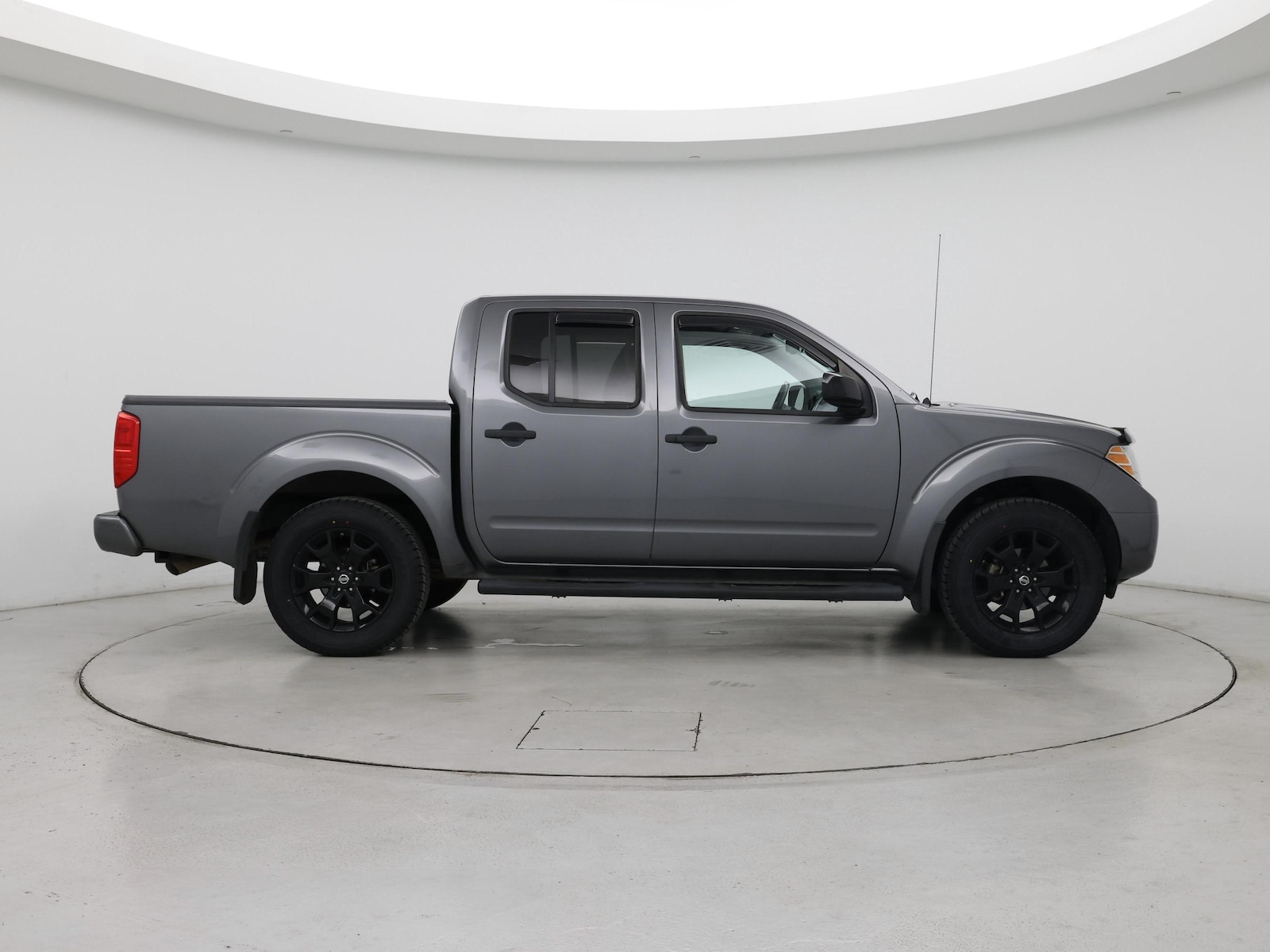 2019 Nissan Frontier SV - Photo 8