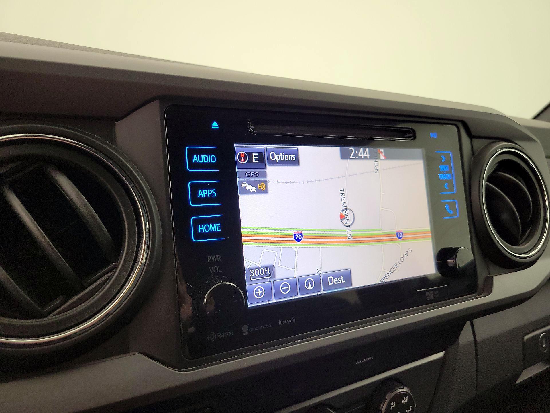 Thumbnail: 2019 Toyota Tacoma - 14