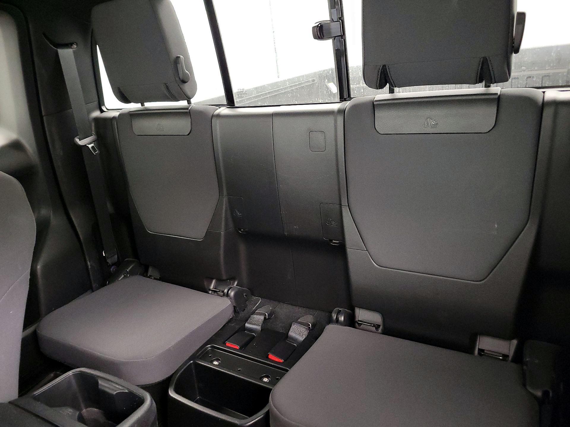 Thumbnail: 2019 Toyota Tacoma - 20