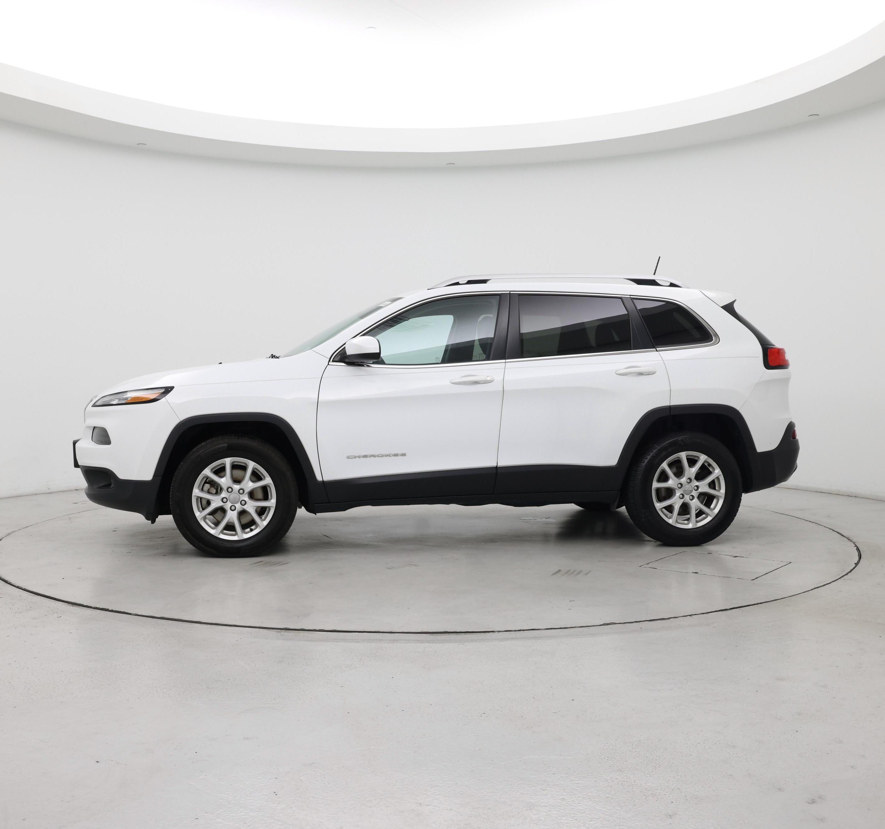 Thumbnail: 2017 Jeep Cherokee - 3