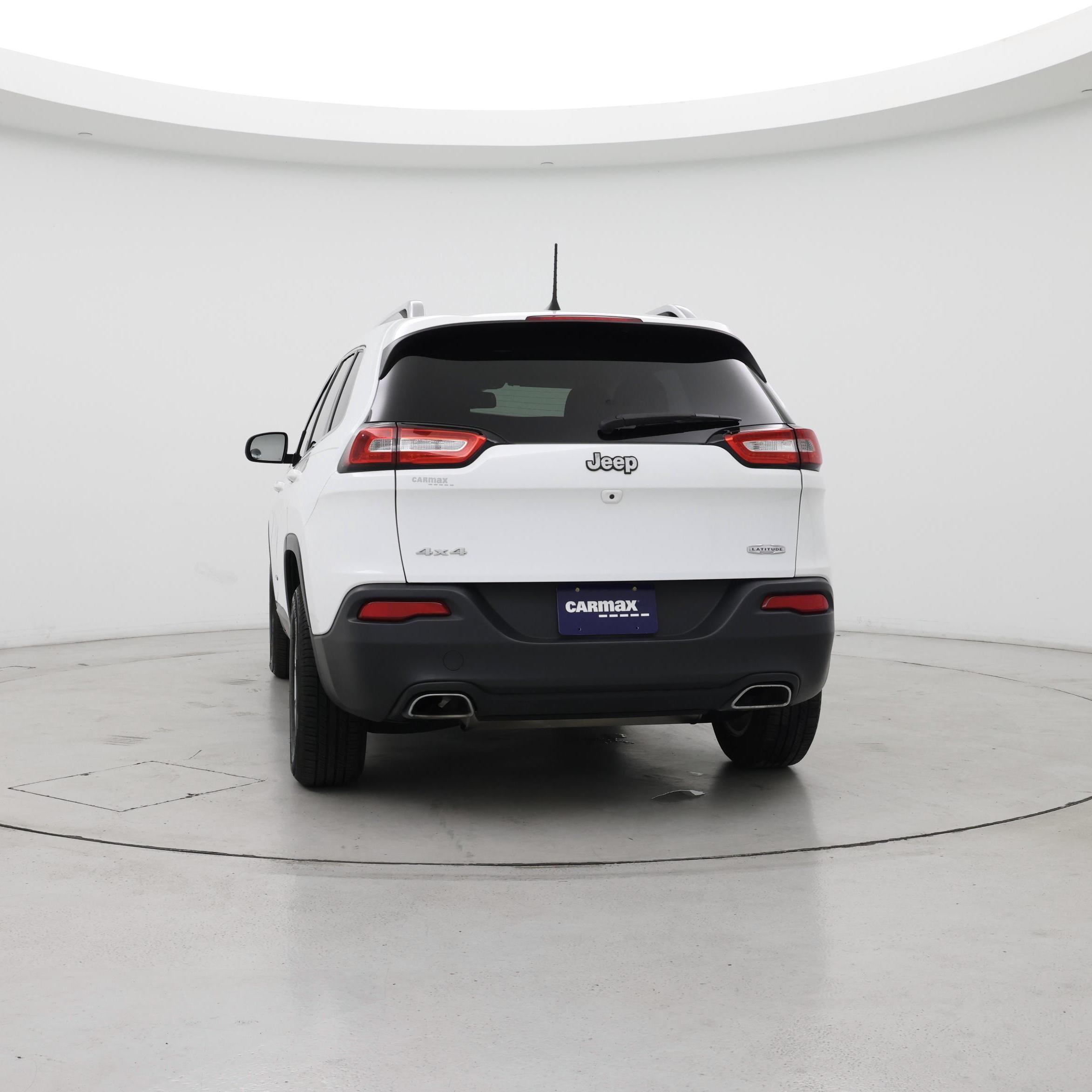 Thumbnail: 2017 Jeep Cherokee - 6