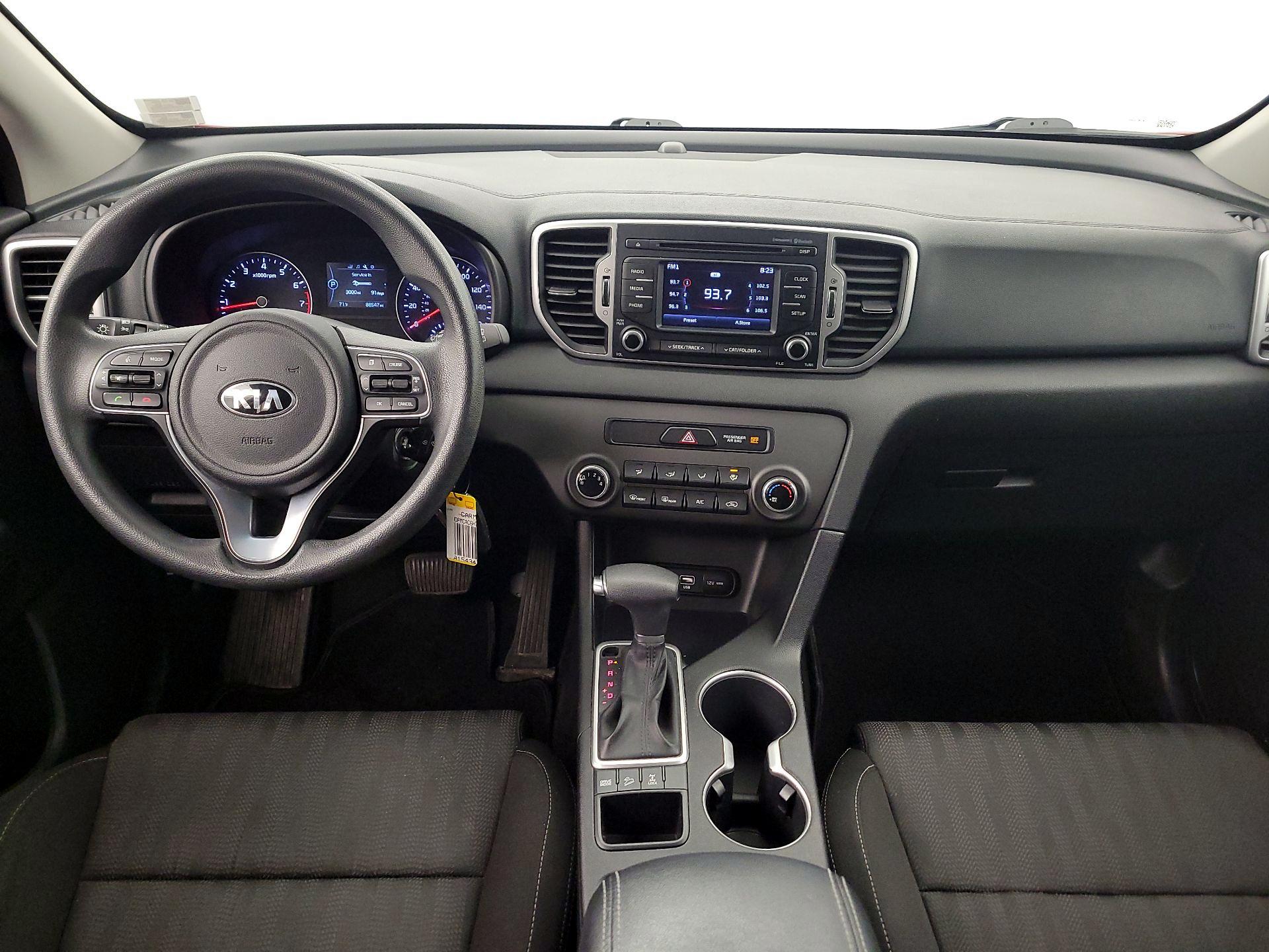 Thumbnail: 2017 Kia Sportage - 9