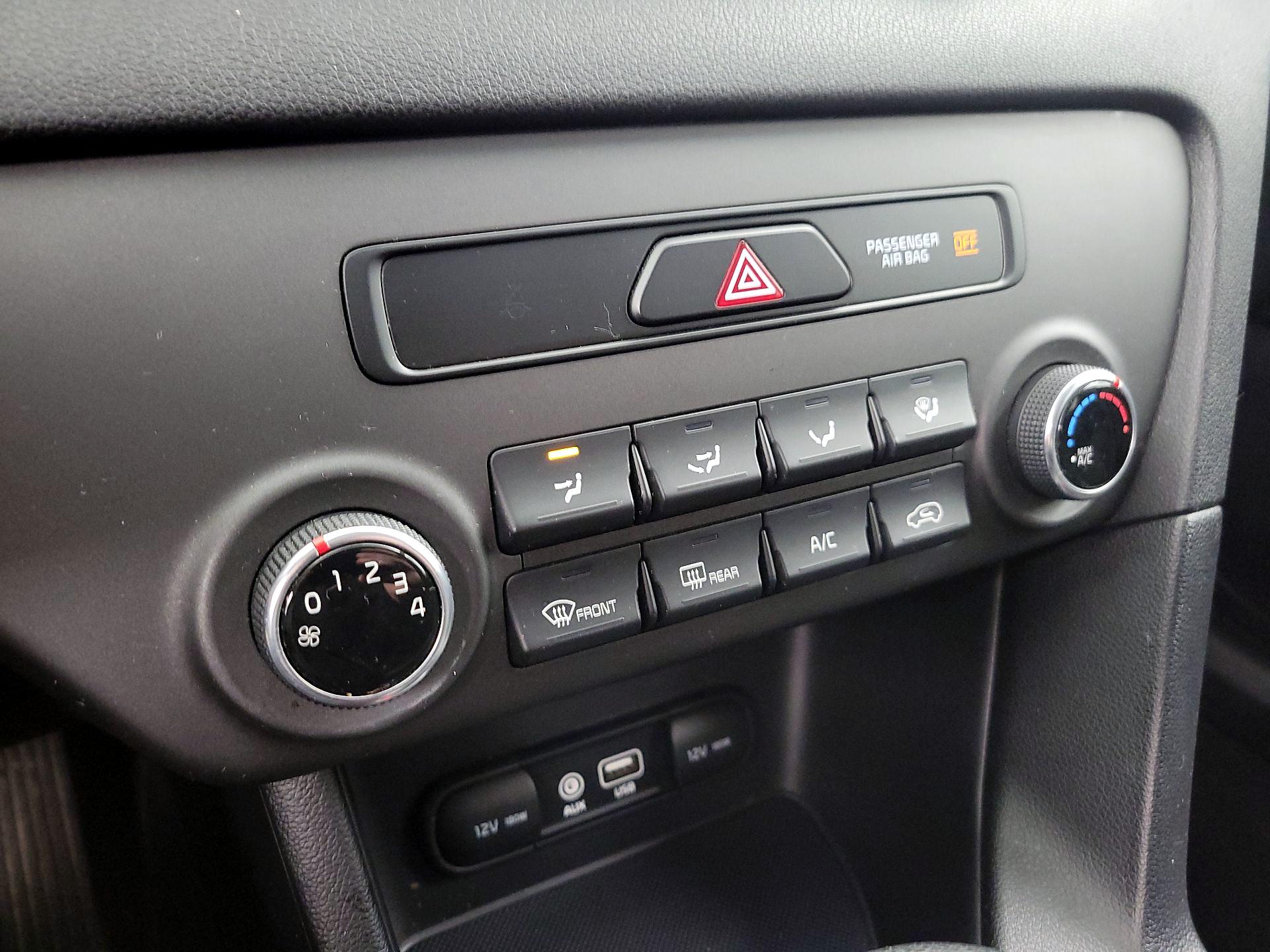 Thumbnail: 2017 Kia Sportage - 16