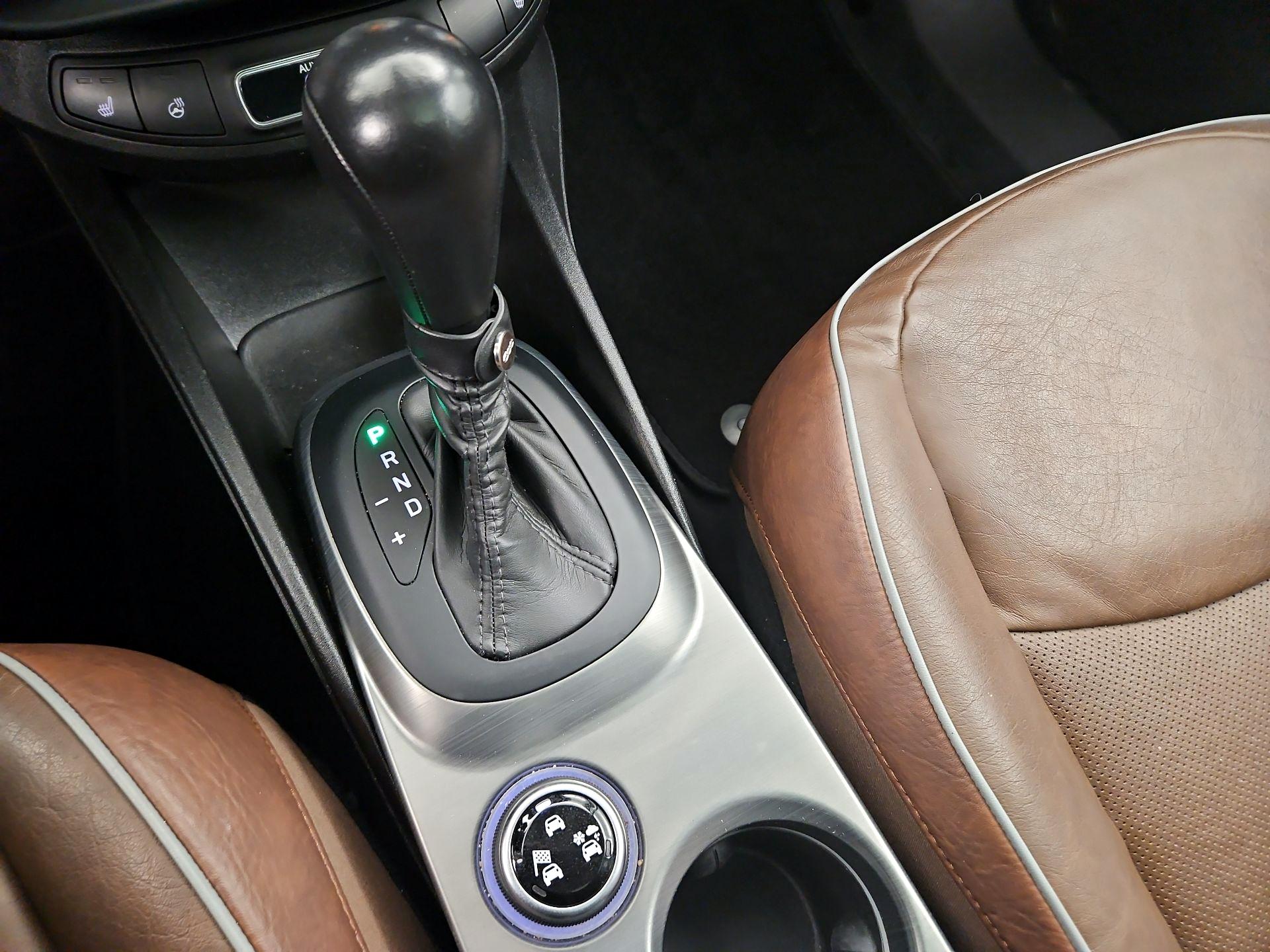 Thumbnail: 2016 Fiat 500X - 18