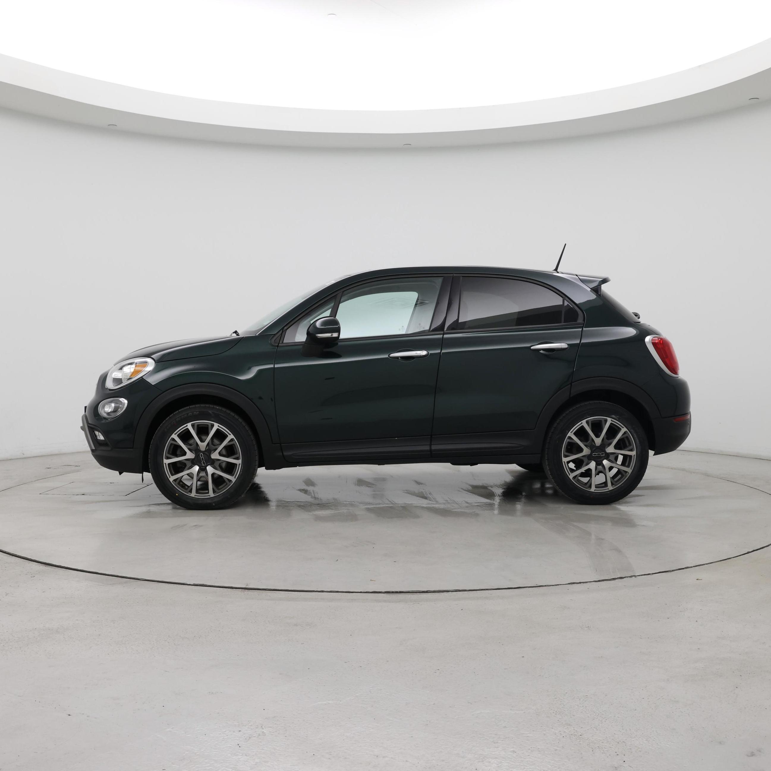 Thumbnail: 2016 Fiat 500X - 3