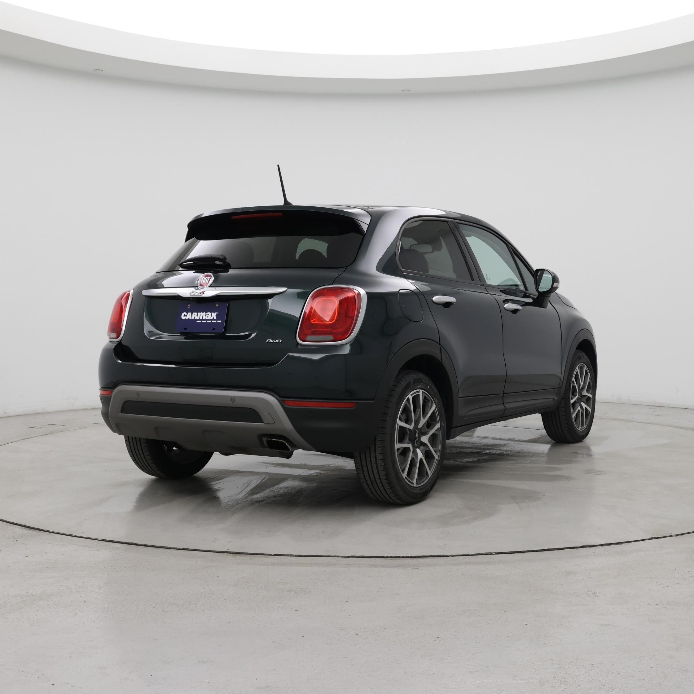 Thumbnail: 2016 Fiat 500X - 8