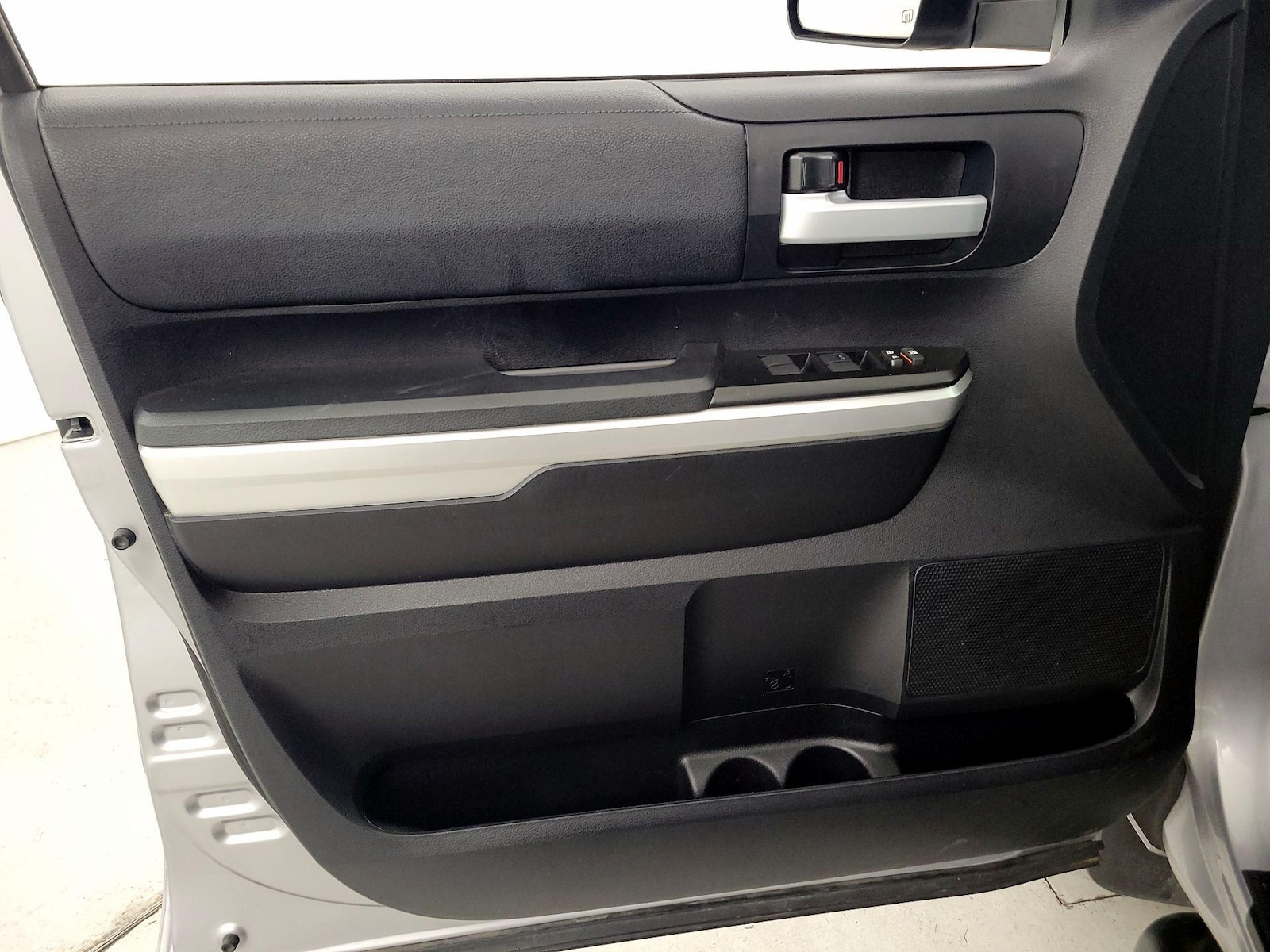 2017 Toyota Tundra SR5 - Photo 13