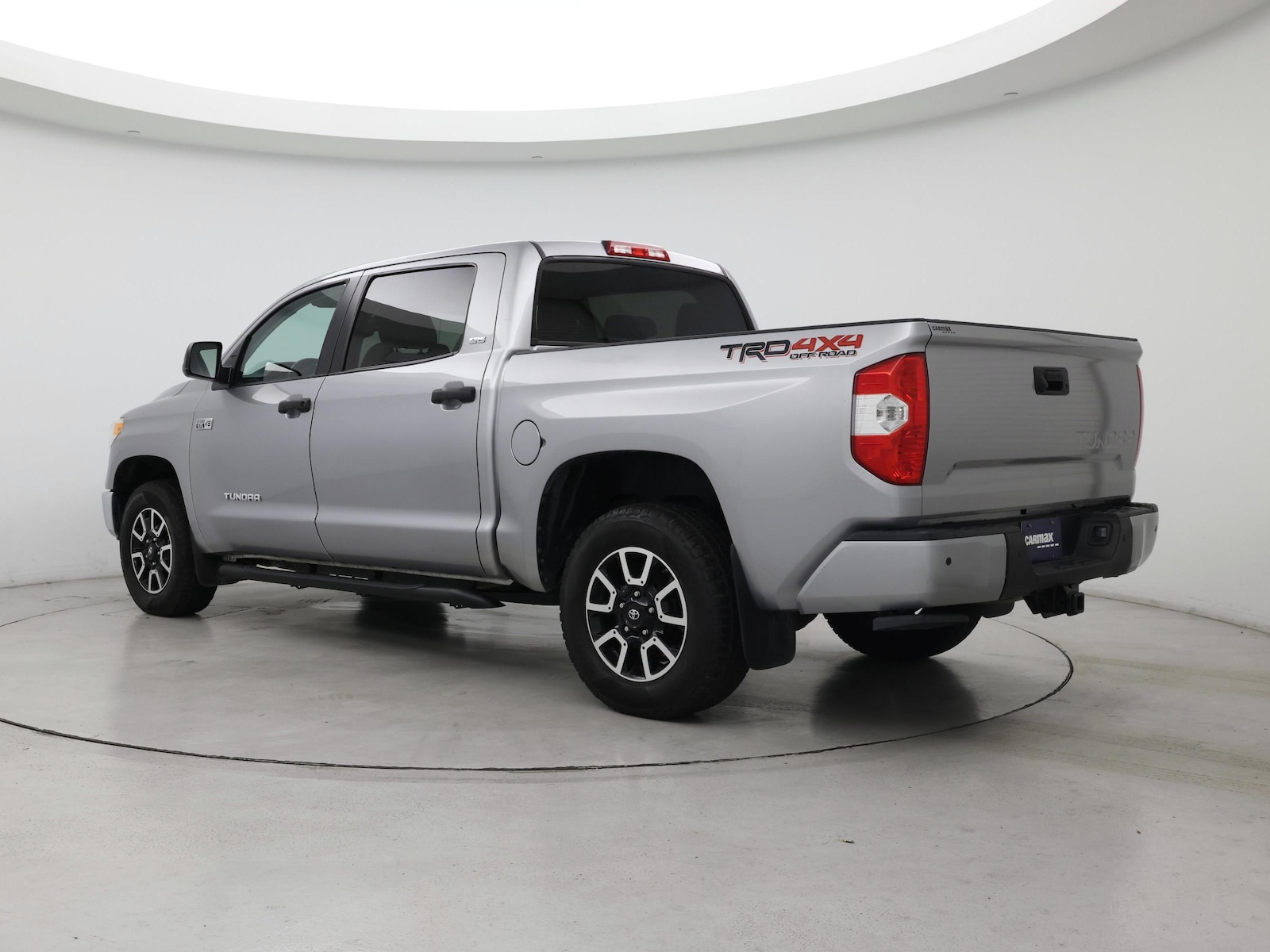 2017 Toyota Tundra SR5 - Photo 3