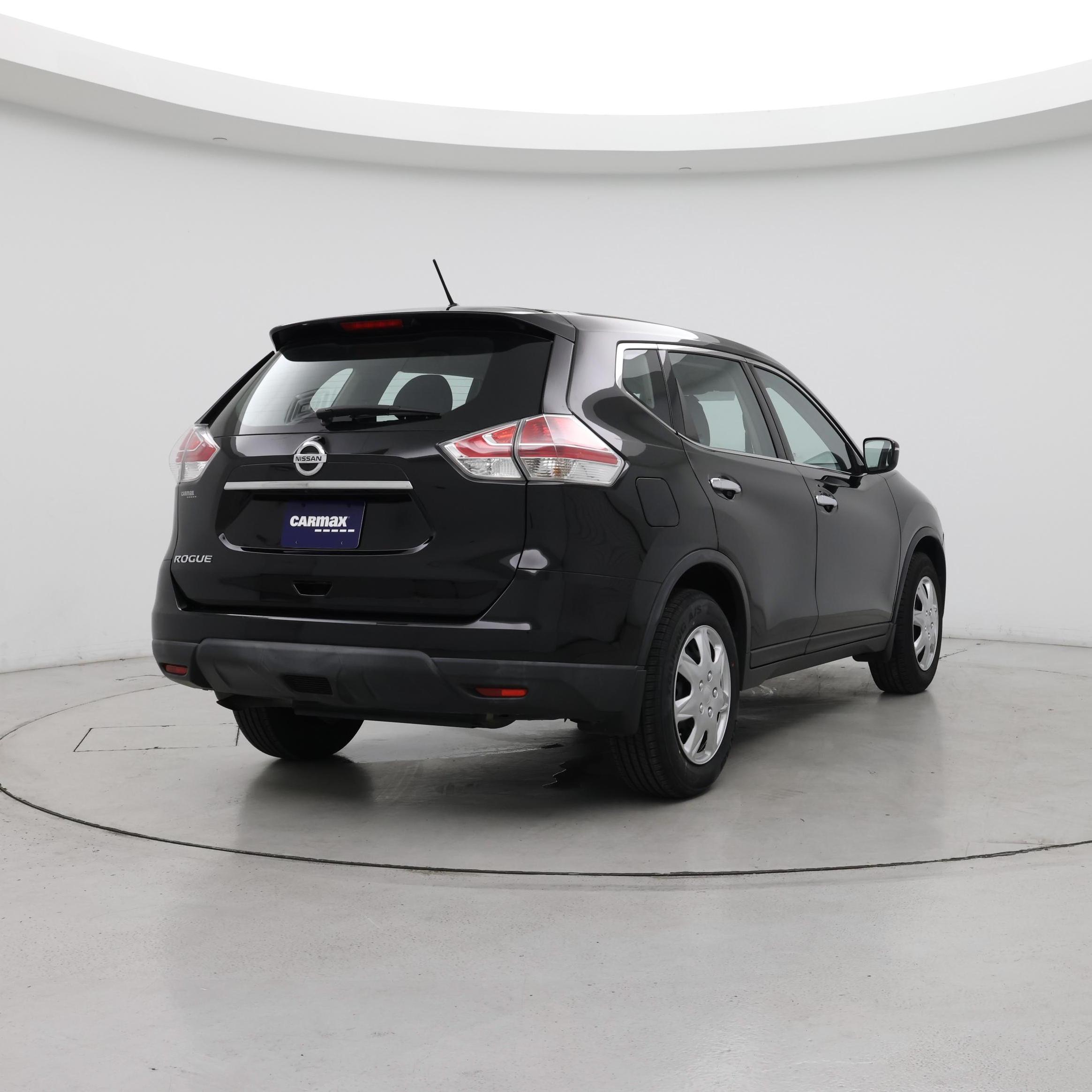 Thumbnail: 2015 Nissan Rogue - 8