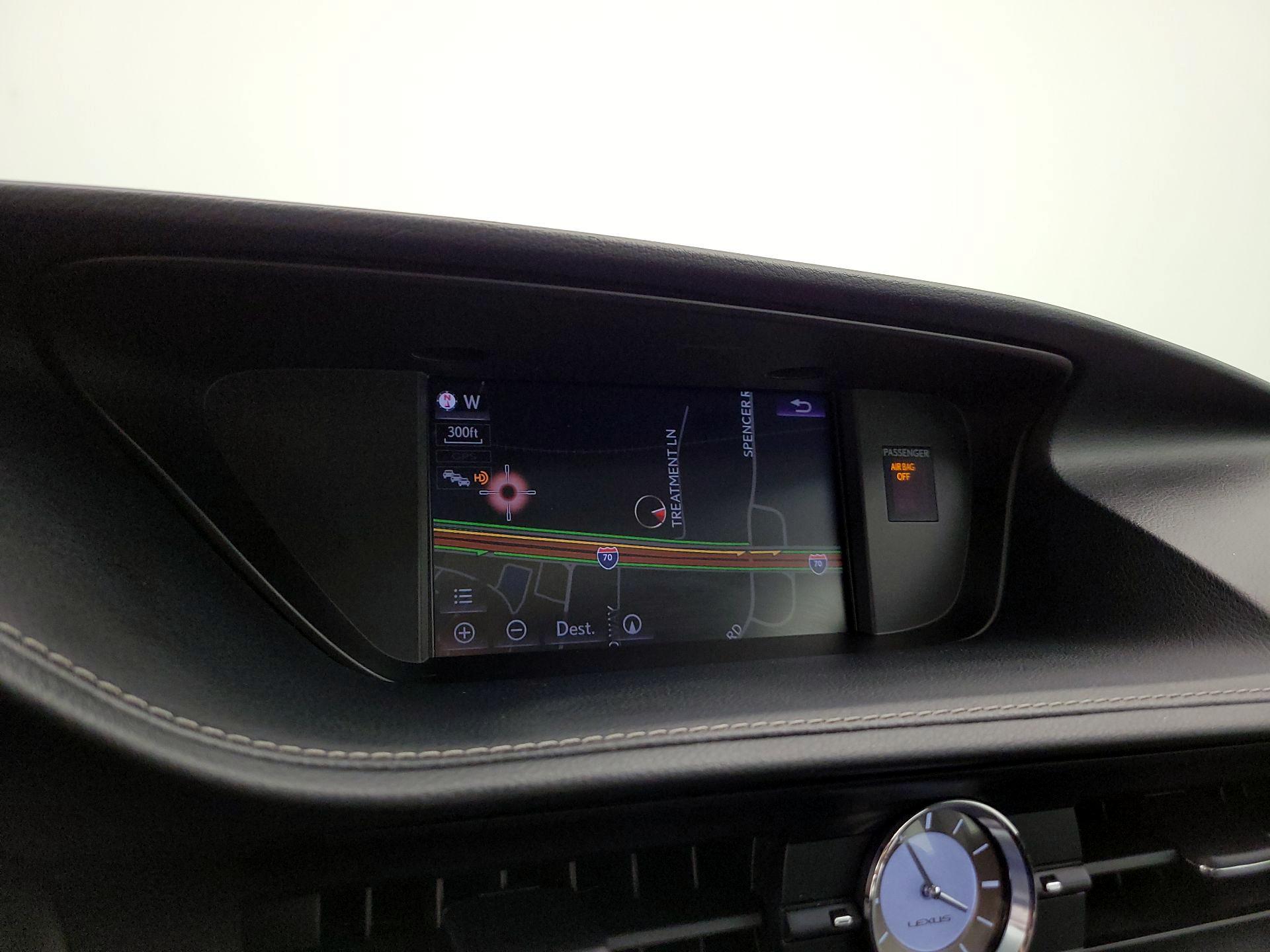 Thumbnail: 2018 Lexus ES - 14