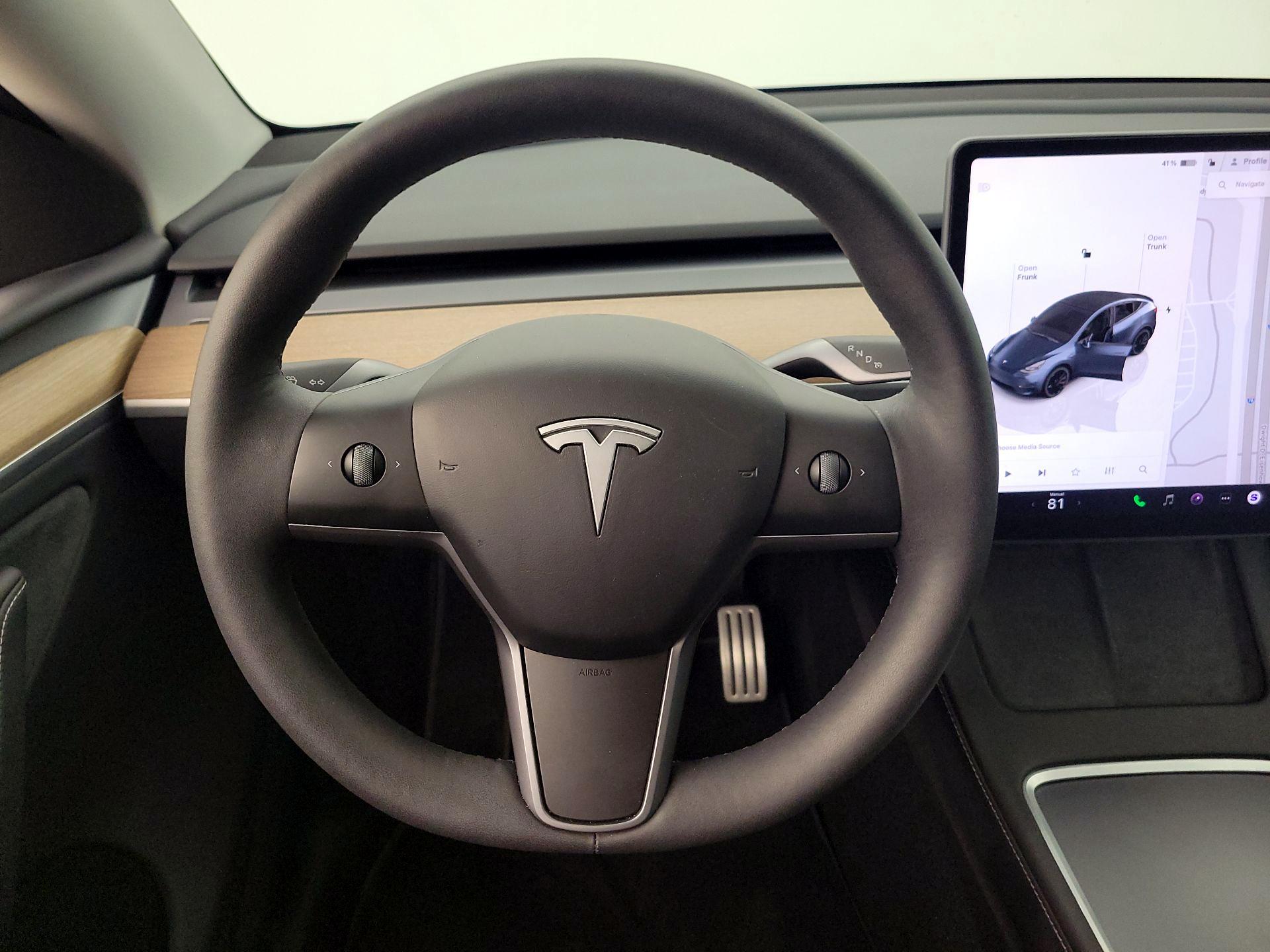 Thumbnail: 2024 Tesla Model Y - 10