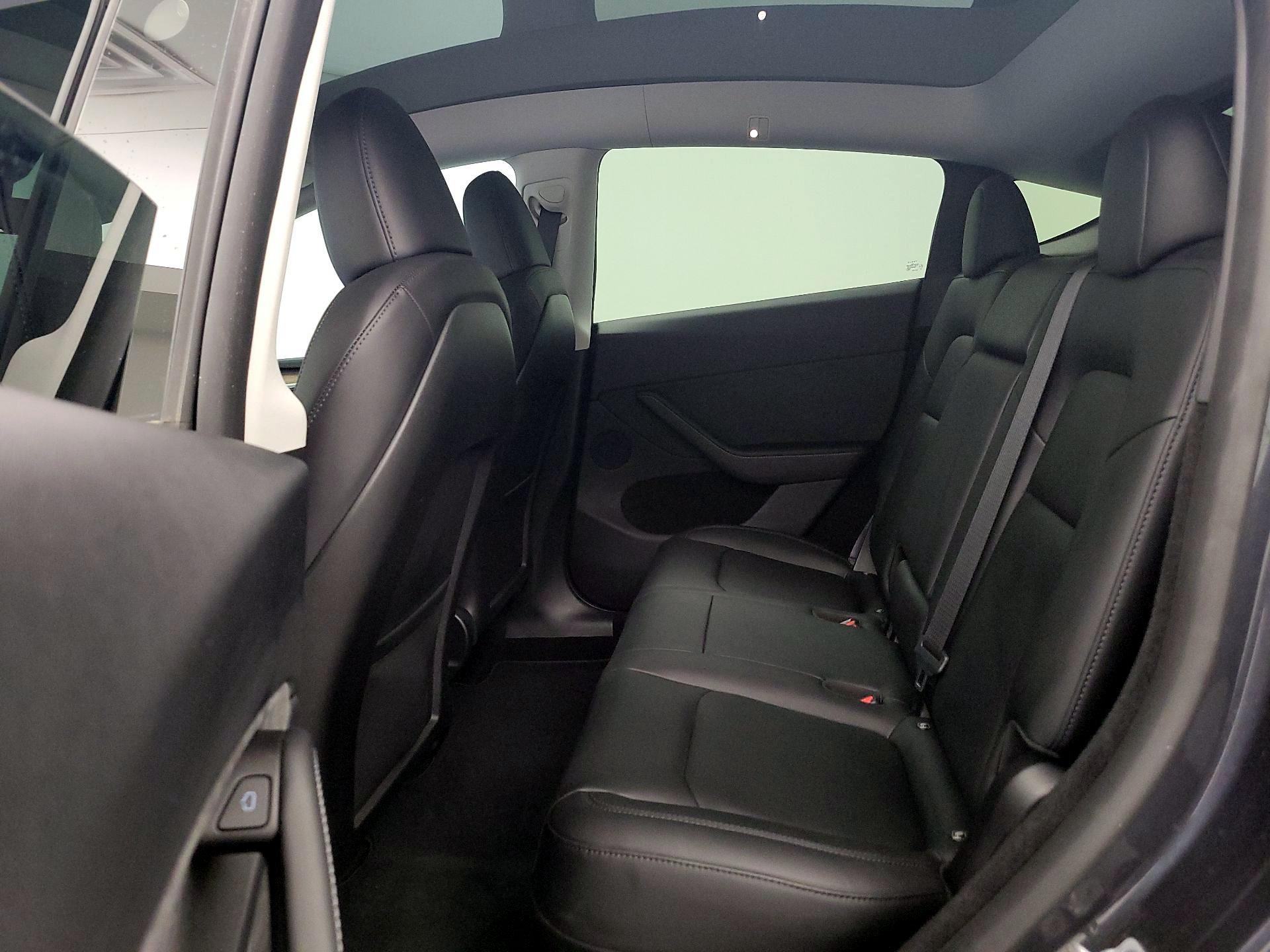 Thumbnail: 2024 Tesla Model Y - 18