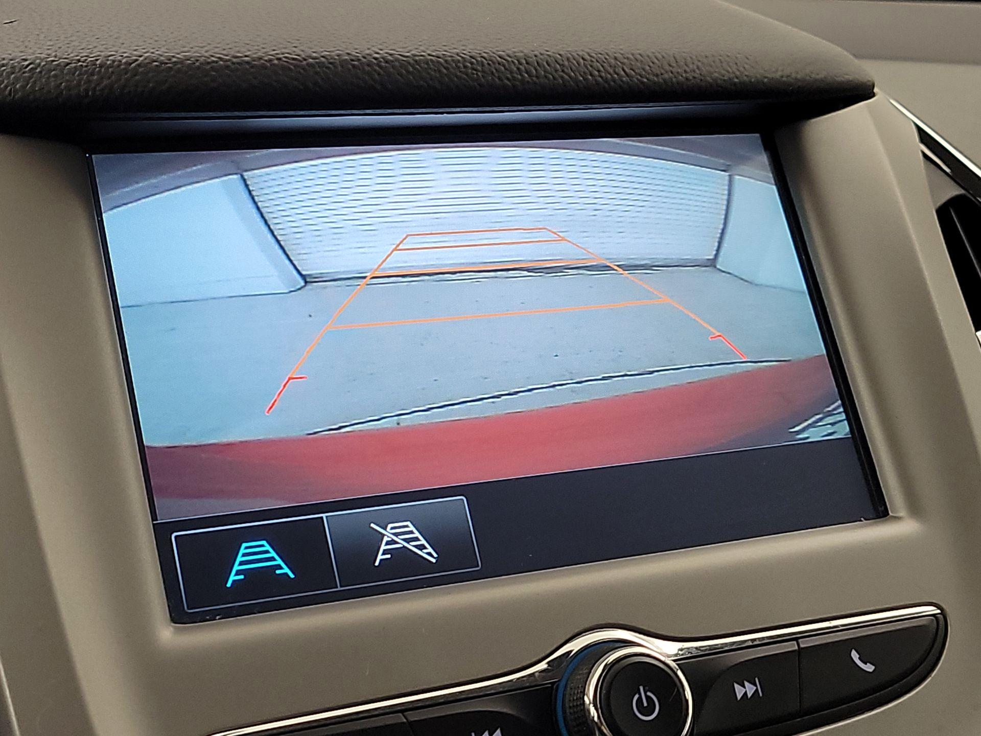 Thumbnail: 2018 Chevrolet Cruze - 14