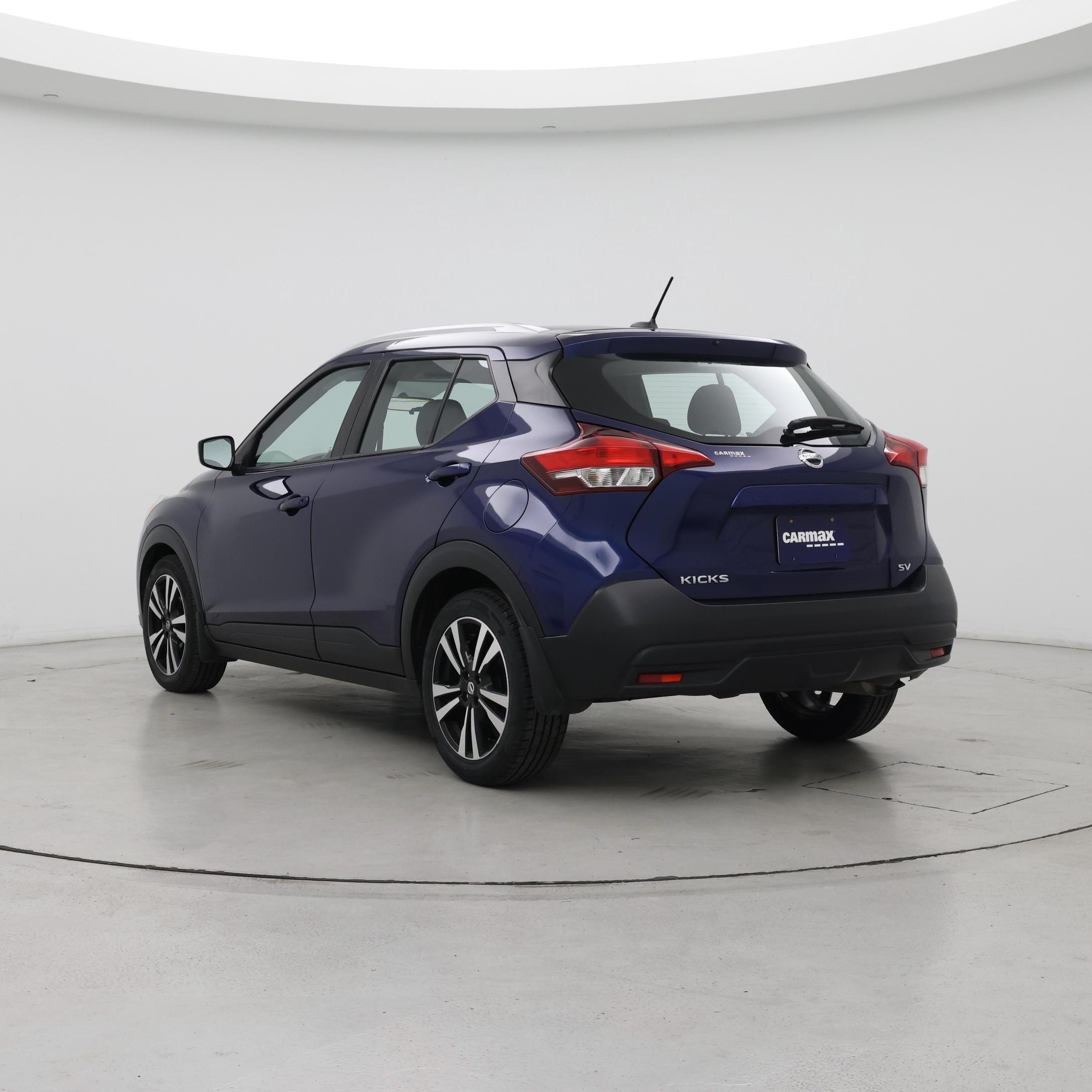 Thumbnail: 2018 Nissan Kicks - 2