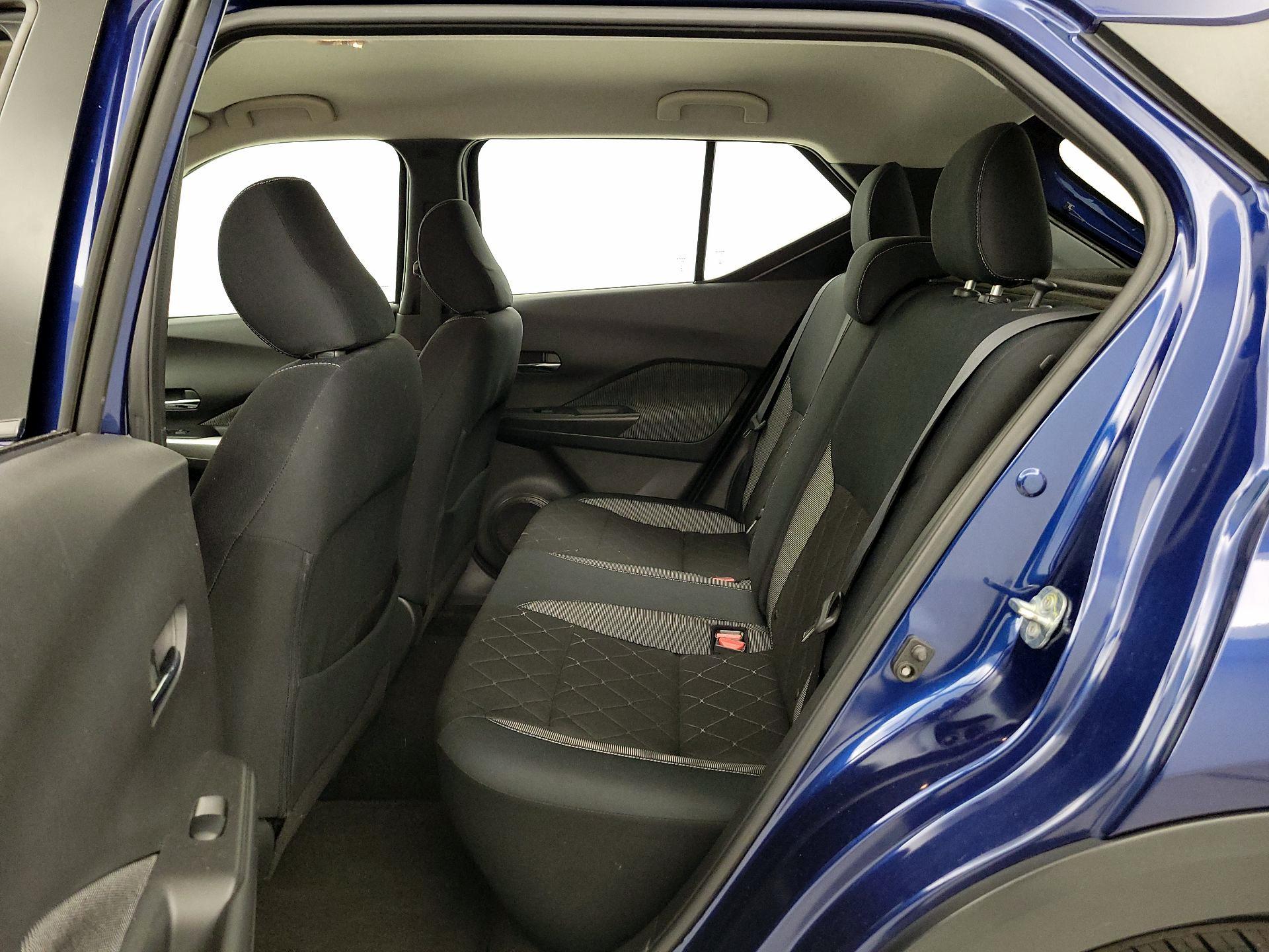 Thumbnail: 2018 Nissan Kicks - 19