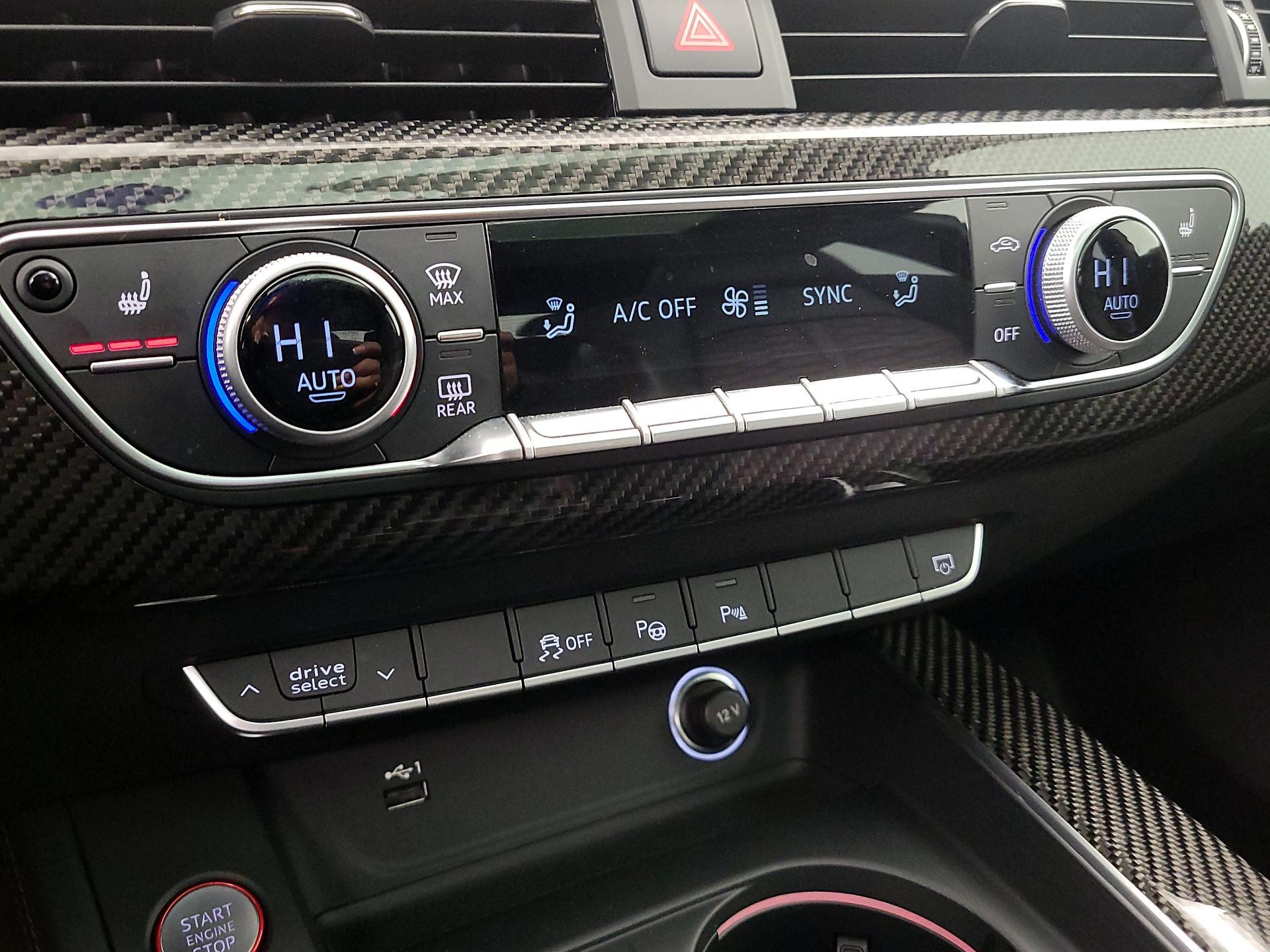 Thumbnail: 2019 Audi RS 5 - 17