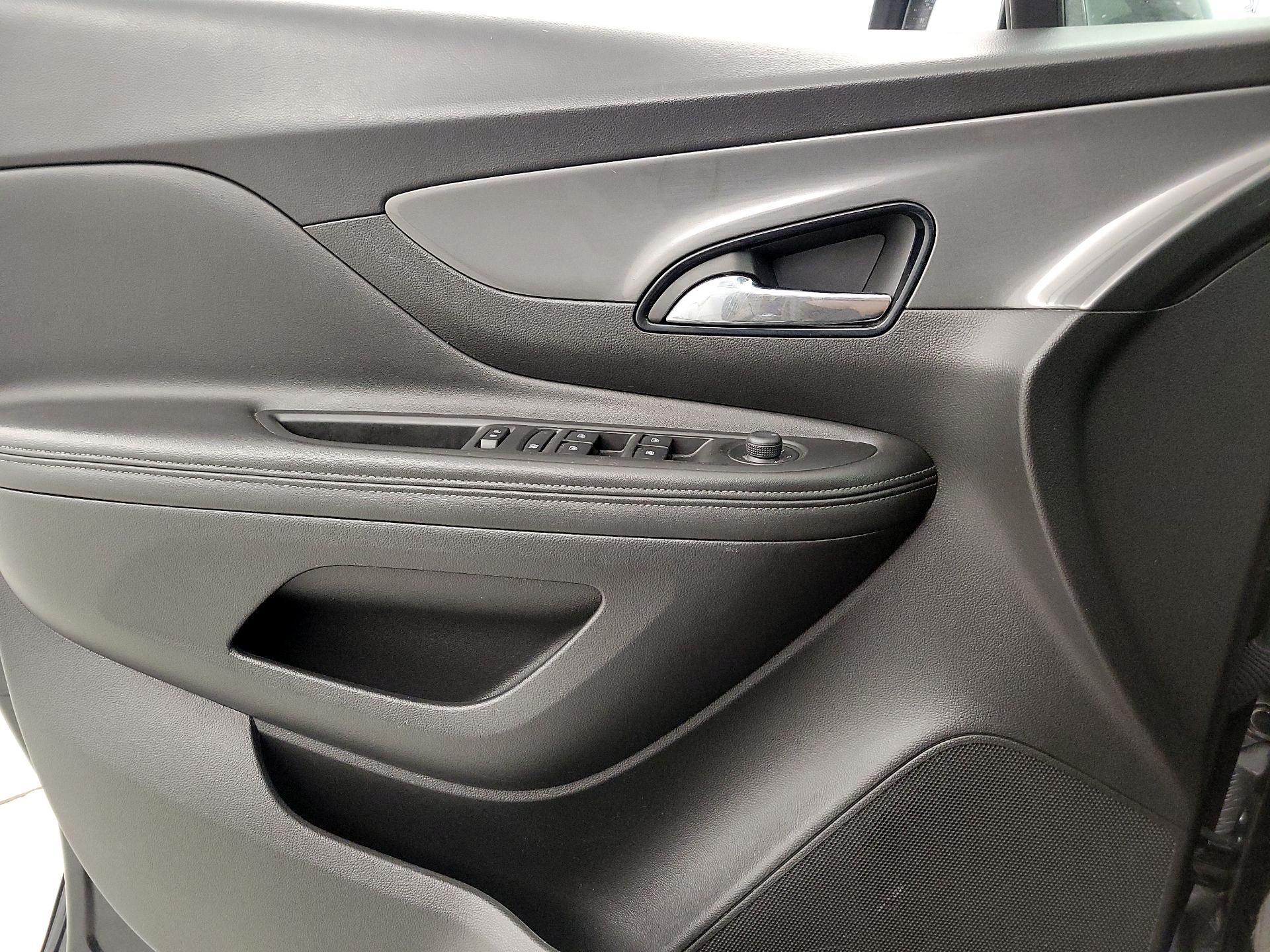 Thumbnail: 2017 Buick Encore - 12