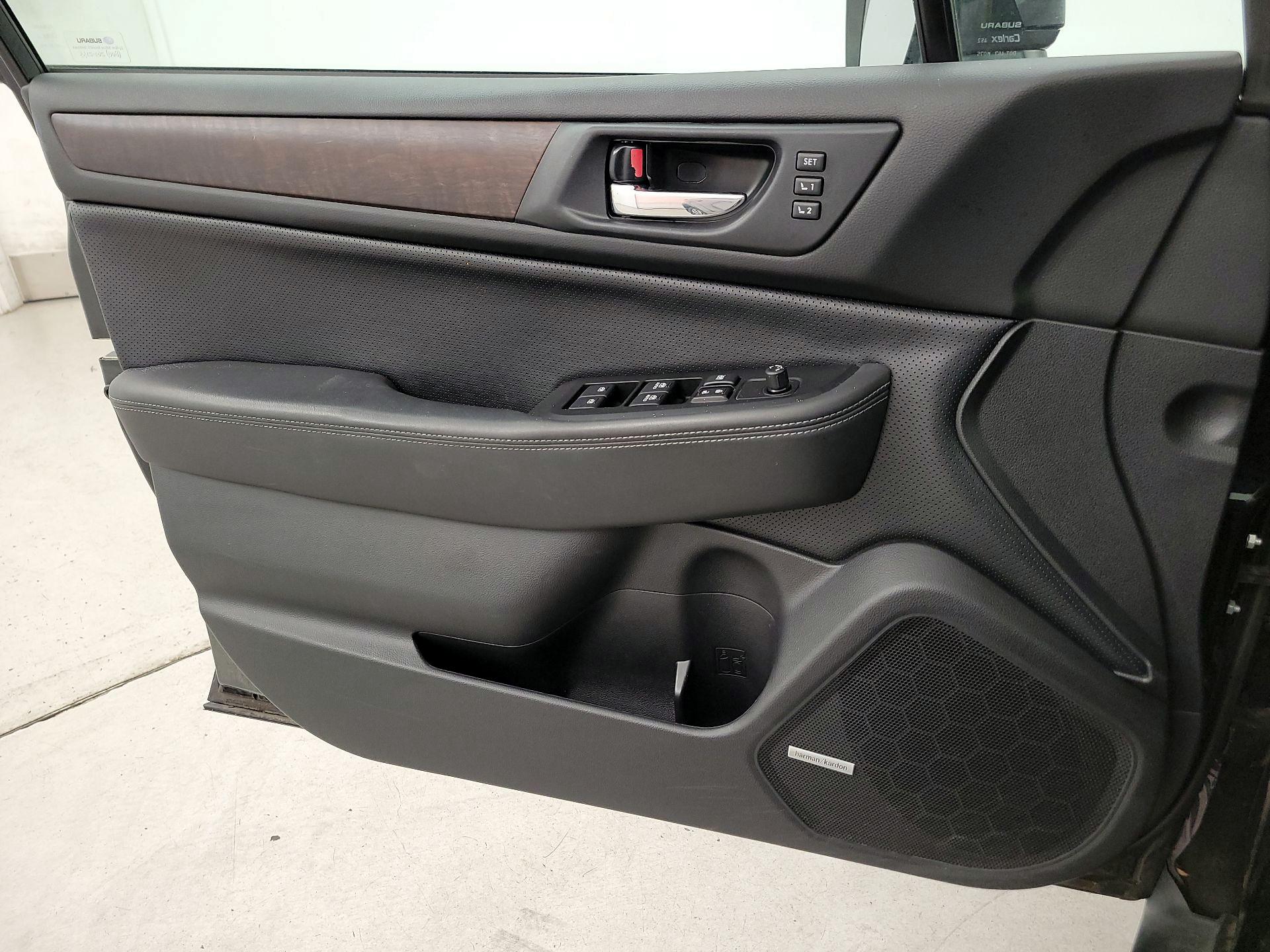 Thumbnail: 2016 Subaru Outback - 12