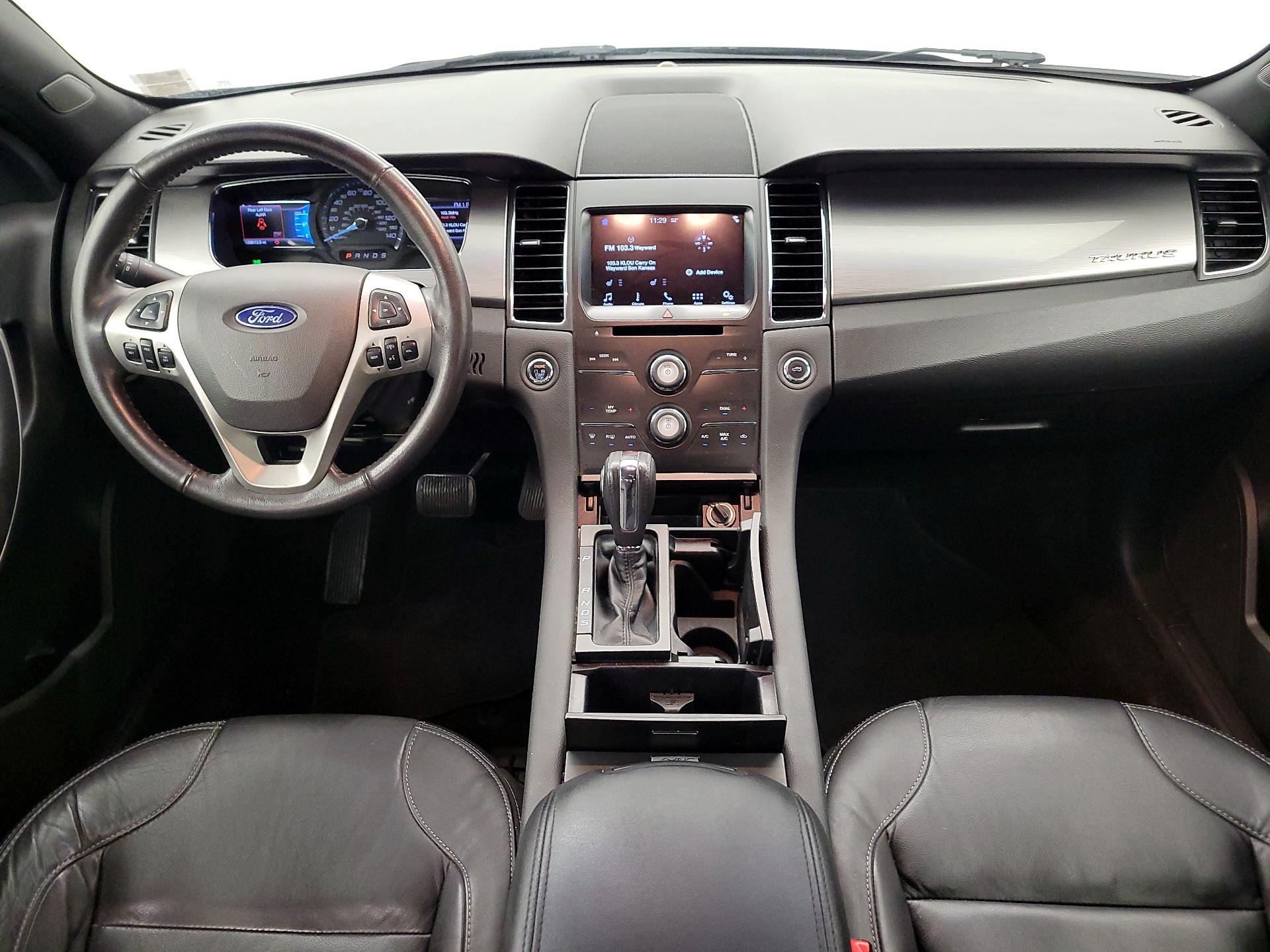 Thumbnail: 2016 Ford Taurus - 9