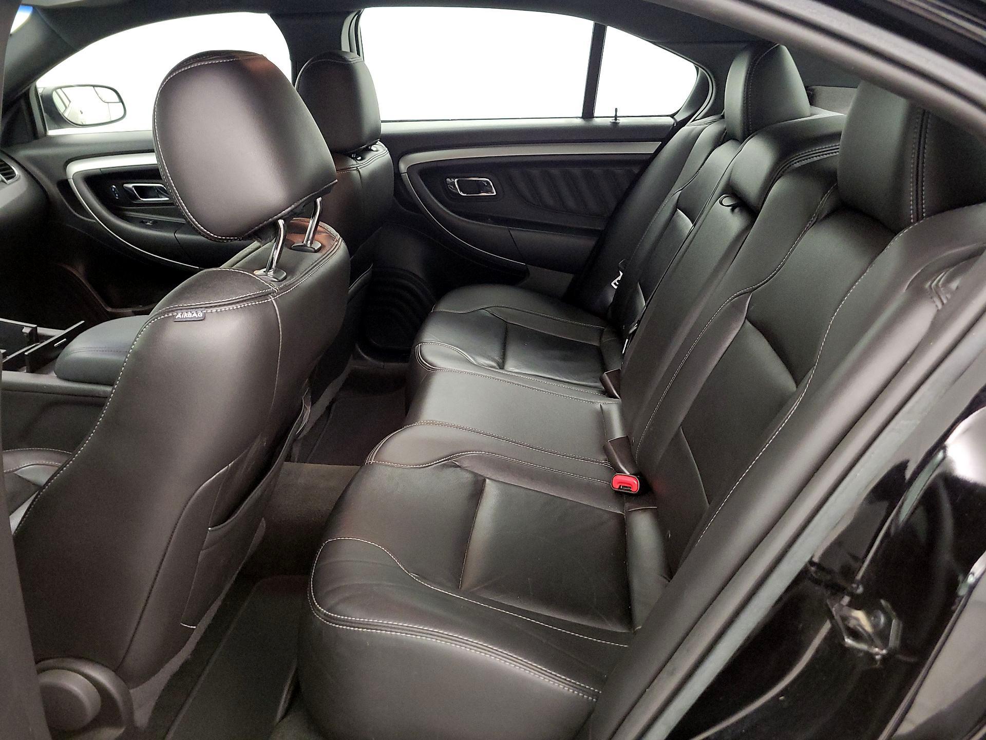 Thumbnail: 2016 Ford Taurus - 19