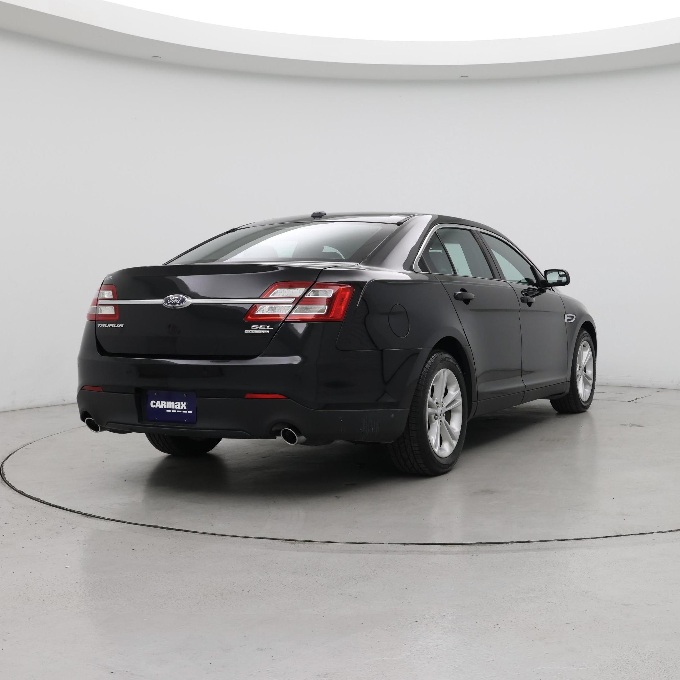 Thumbnail: 2016 Ford Taurus - 8