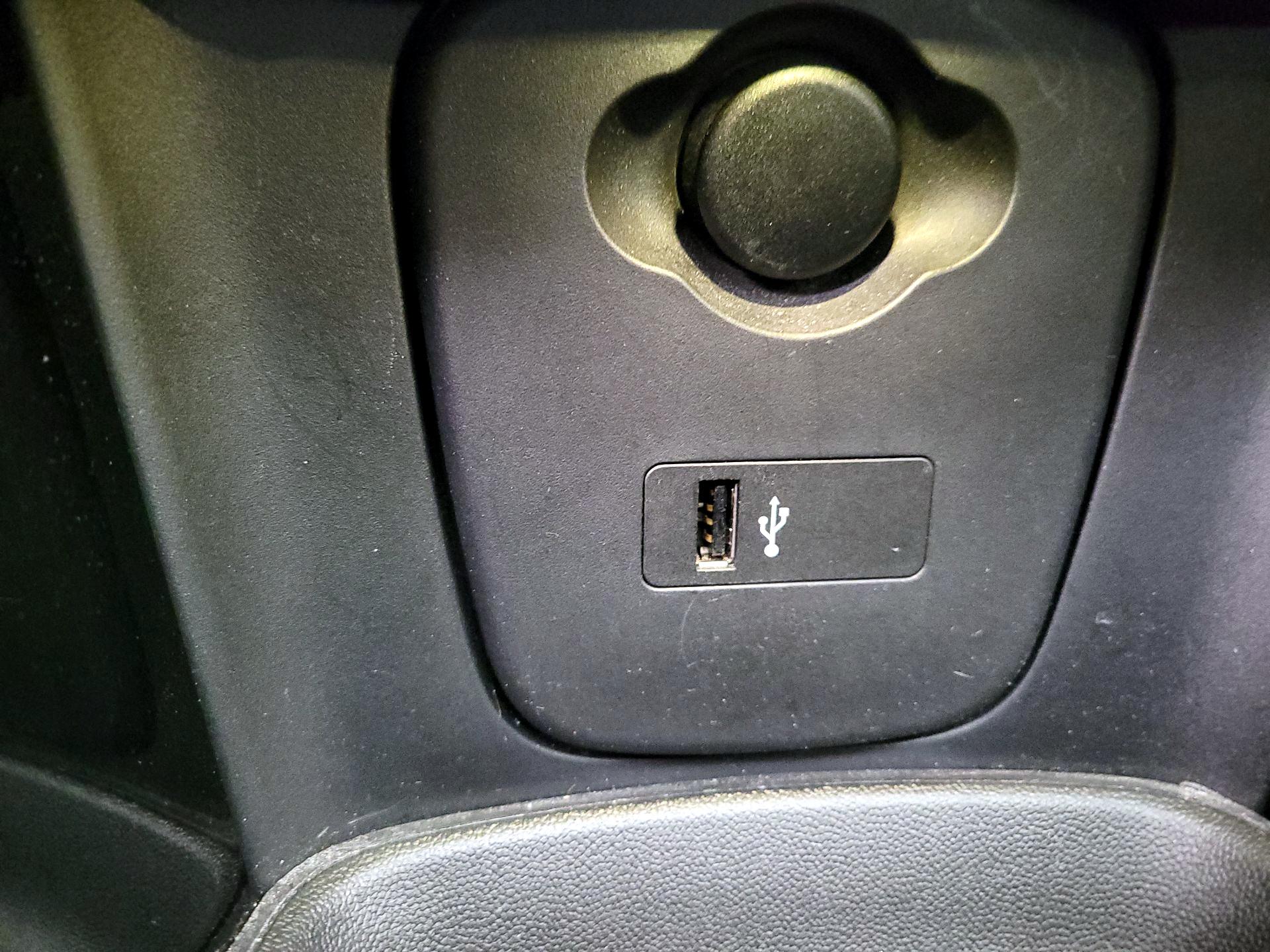 Thumbnail: 2019 MINI Cooper Hardtop - 18