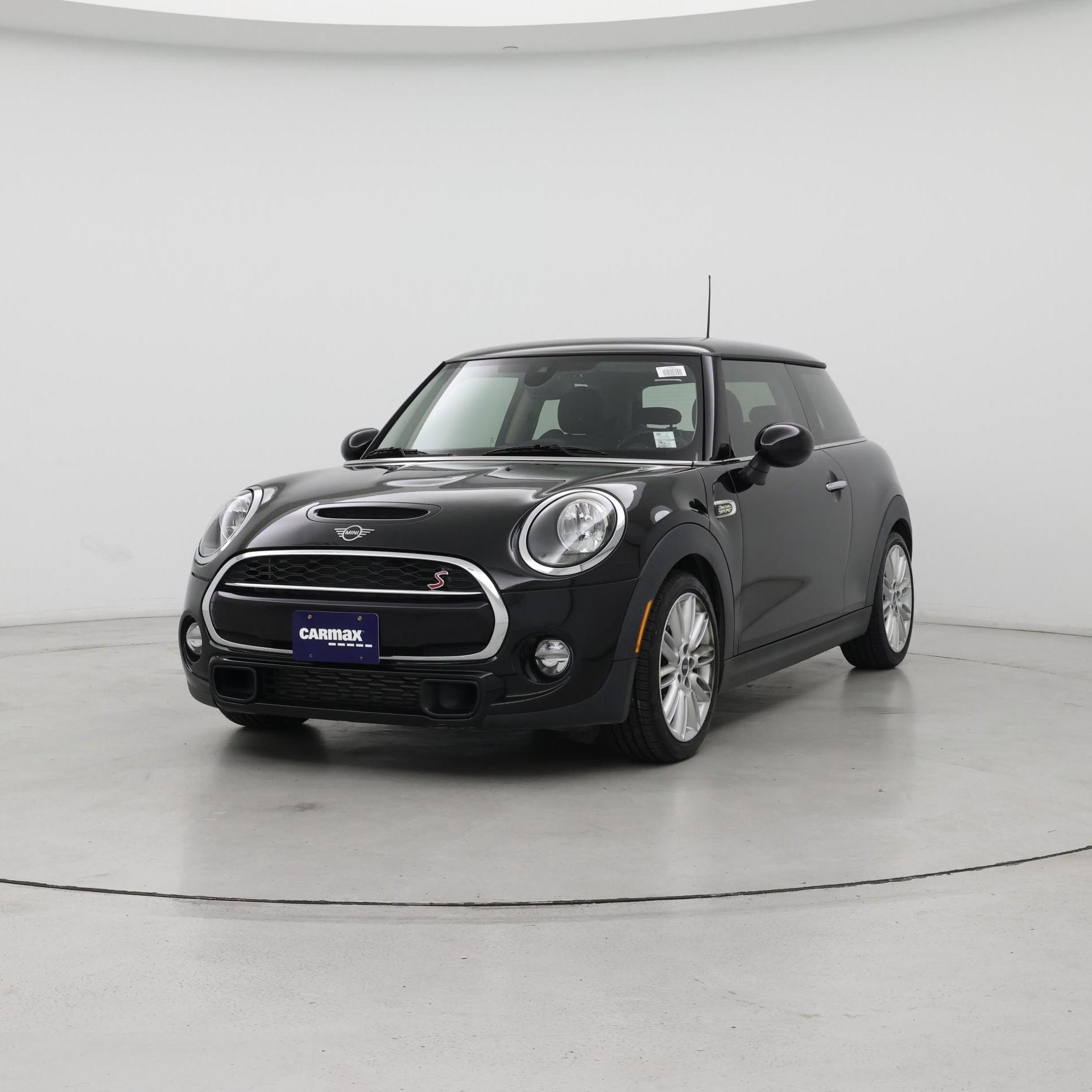 Thumbnail: 2019 MINI Cooper Hardtop - 4