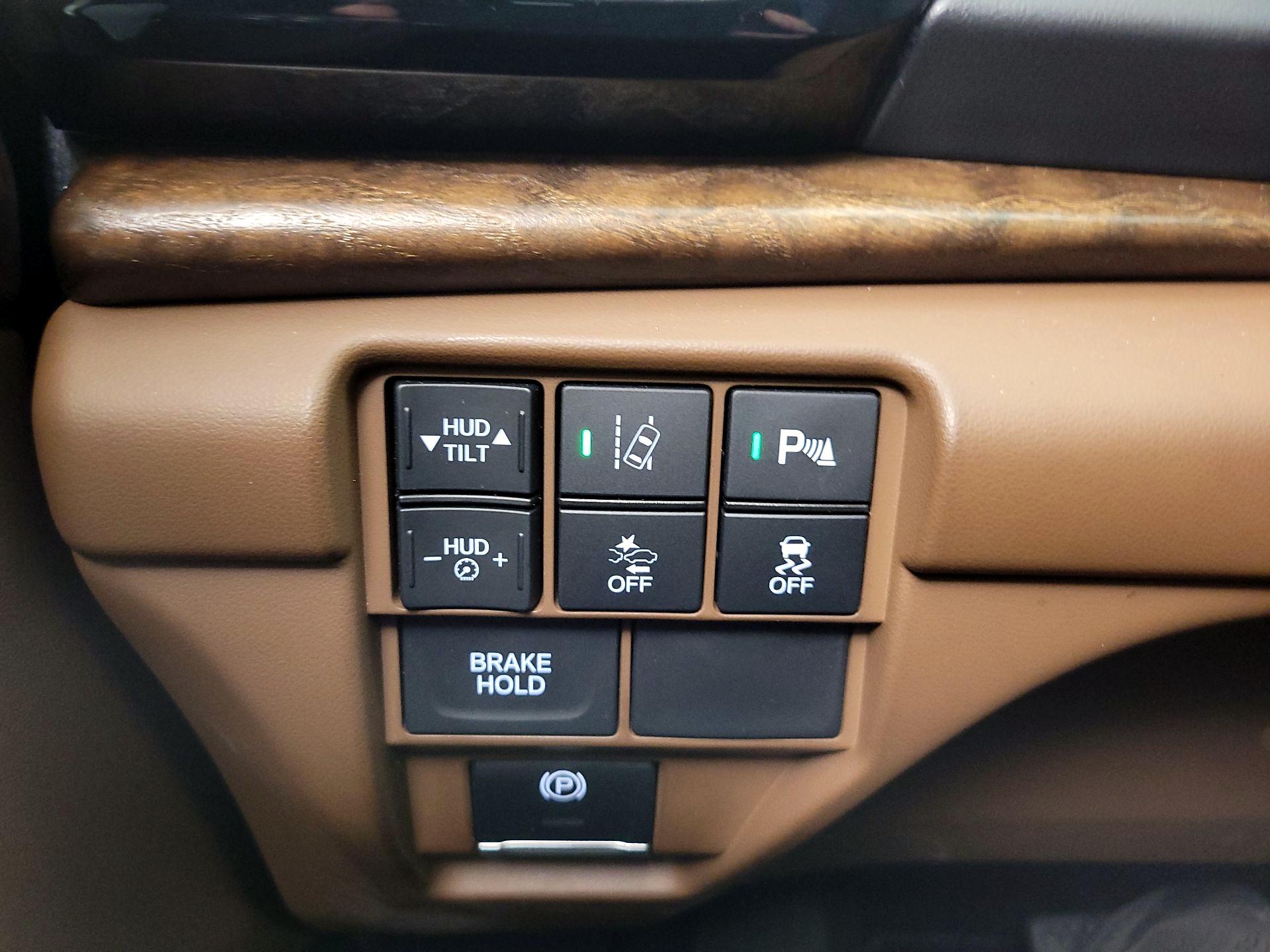 Thumbnail: 2020 Acura RDX - 13