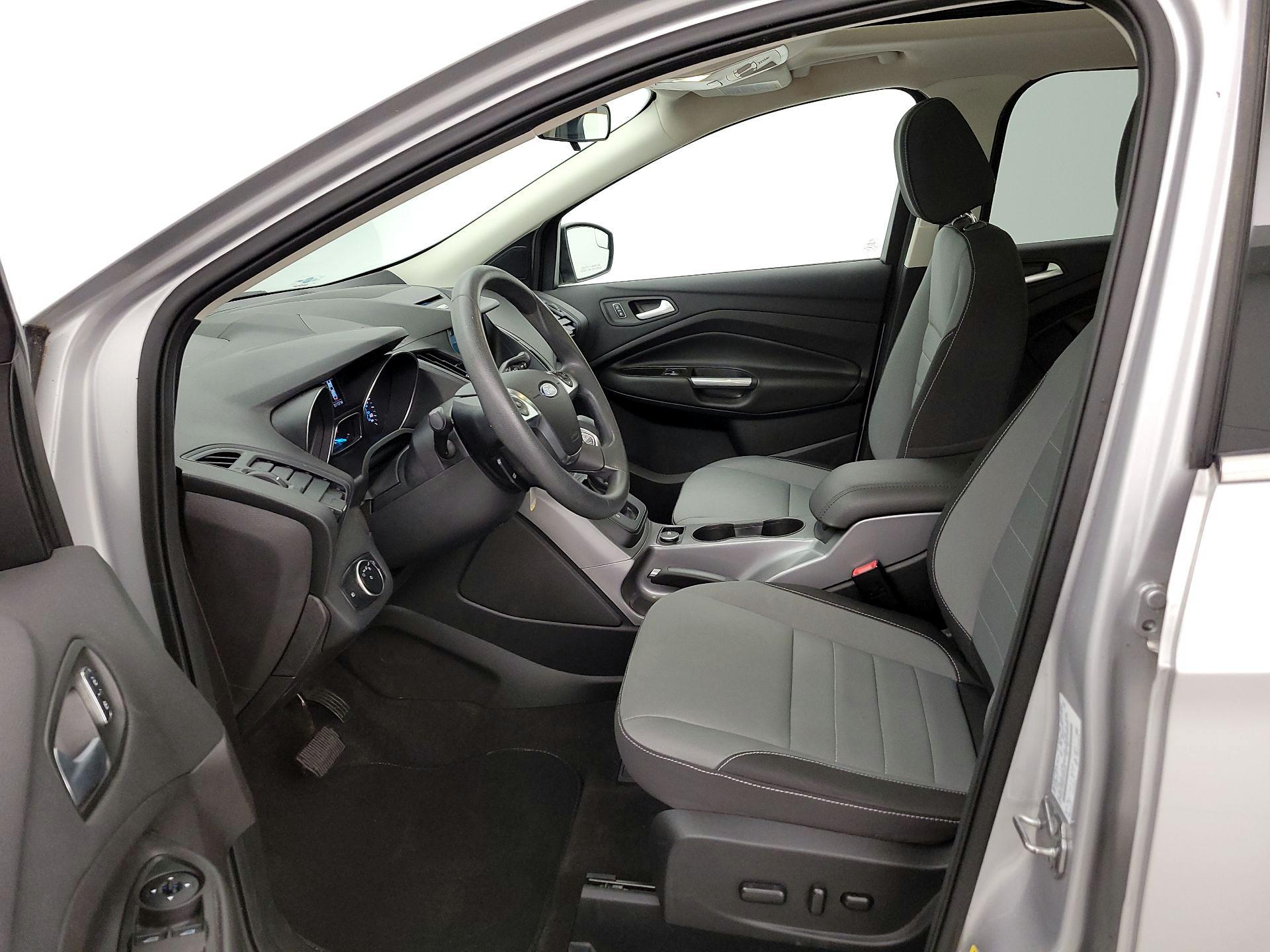 Thumbnail: 2016 Ford Escape - 11