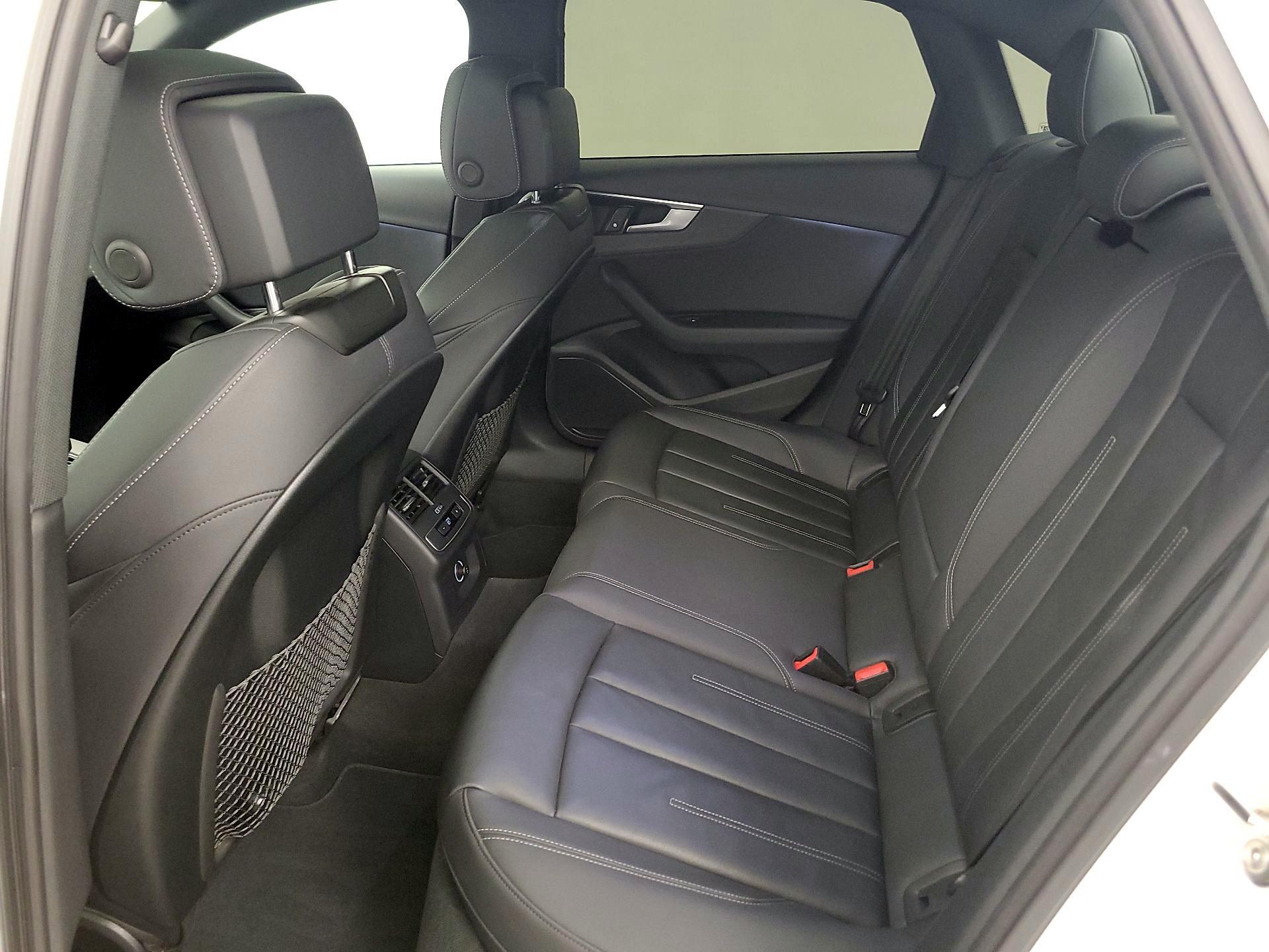 Thumbnail: 2020 Audi A4 - 20