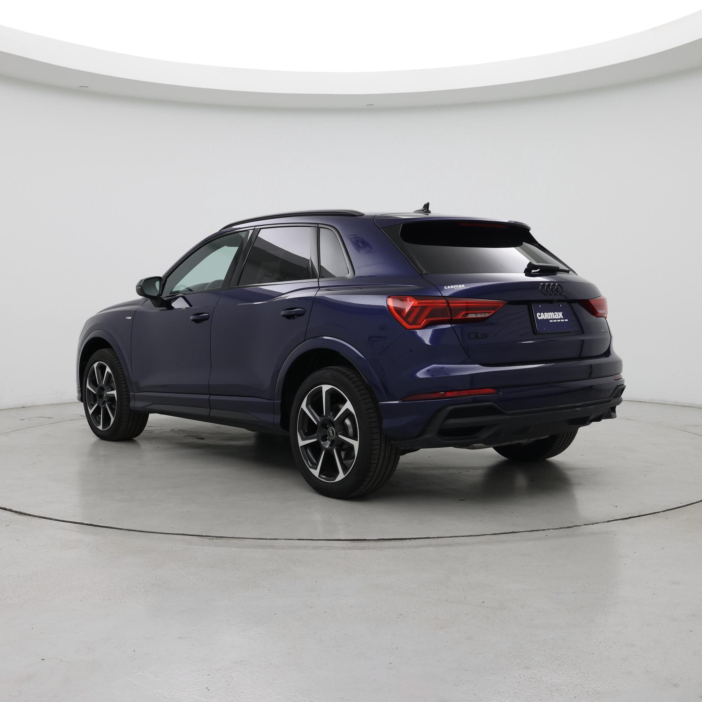 Thumbnail: 2025 Audi Q3 - 2