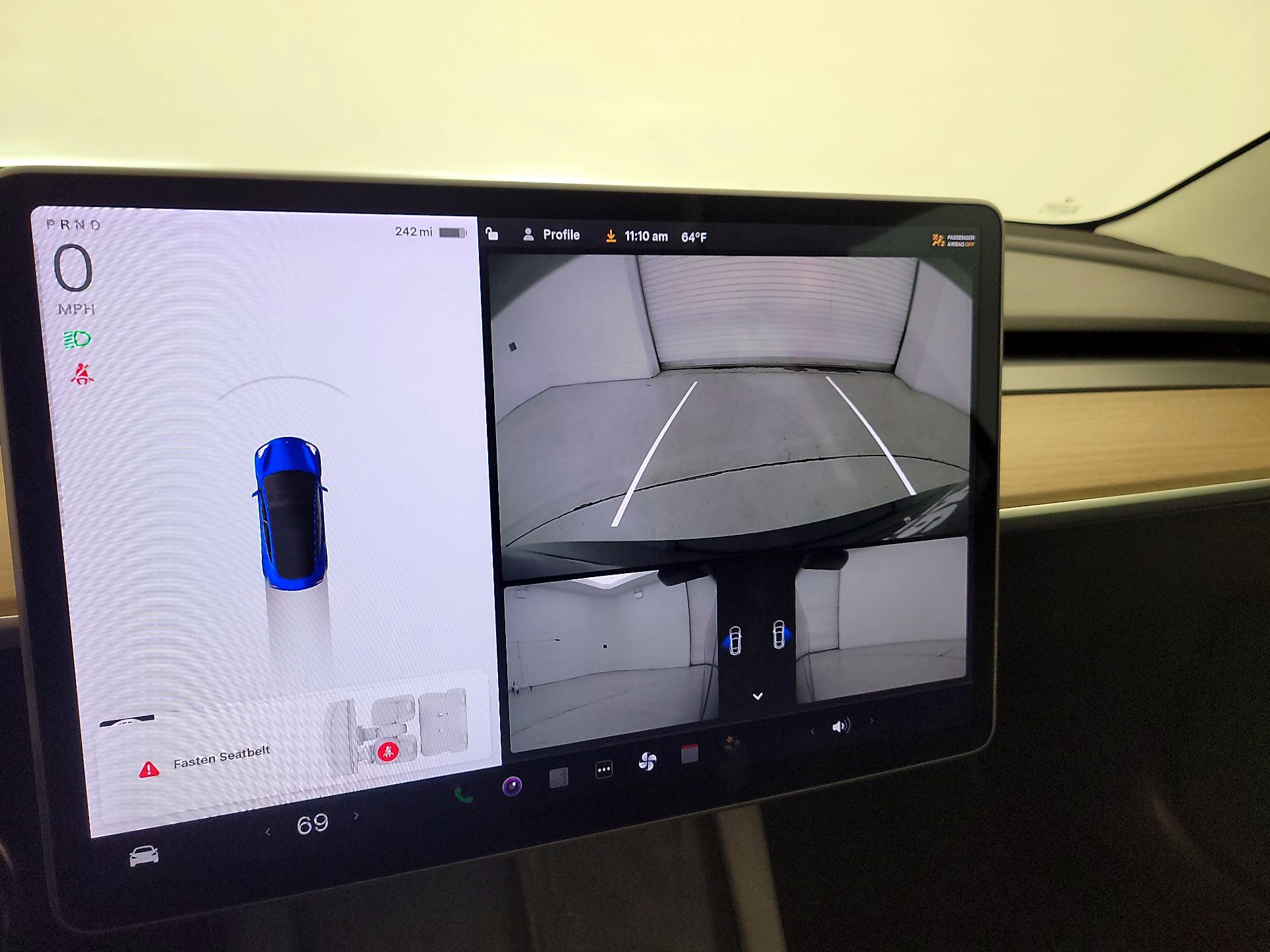 Thumbnail: 2021 Tesla Model 3 - 14