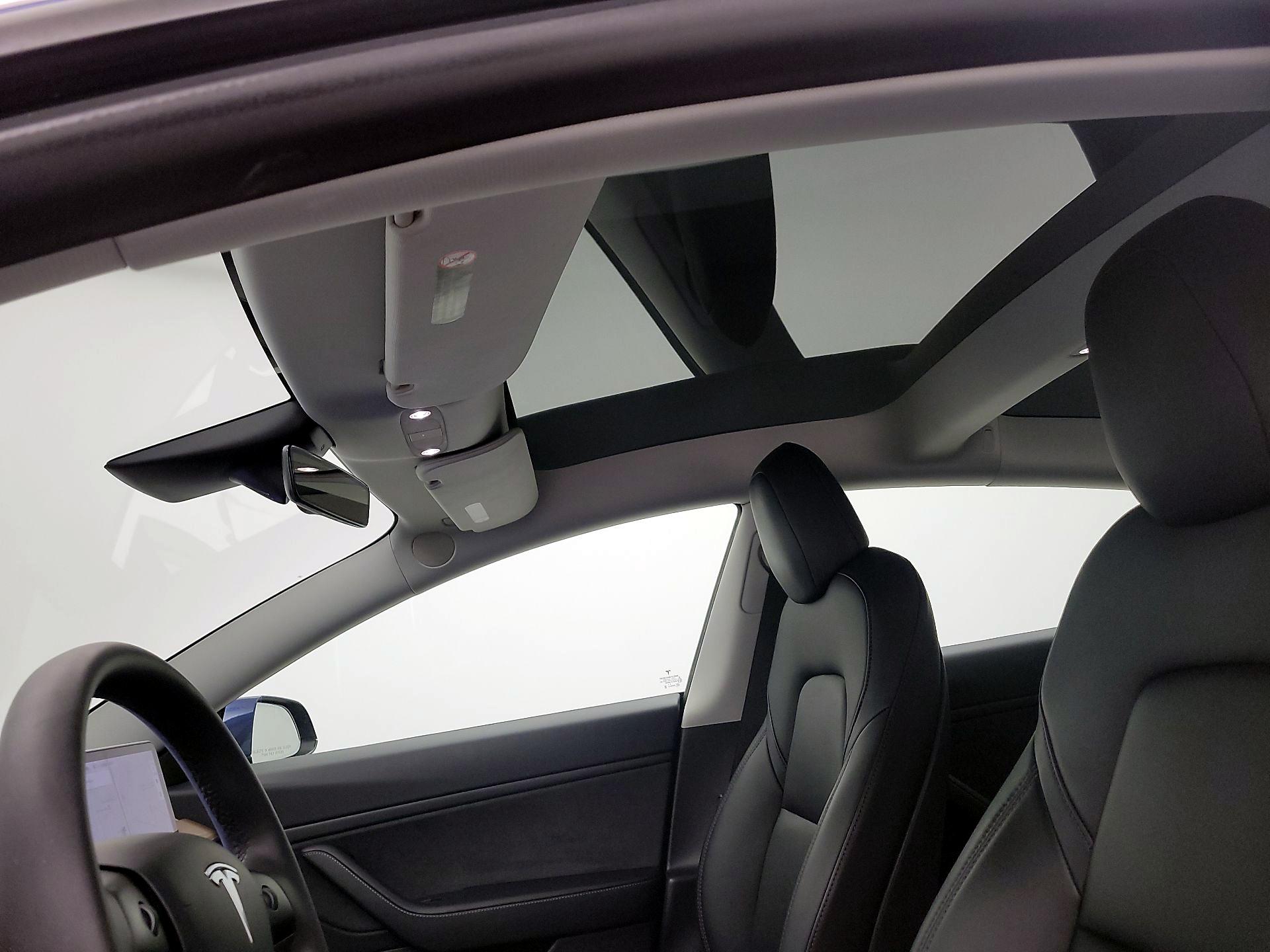 Thumbnail: 2021 Tesla Model 3 - 18