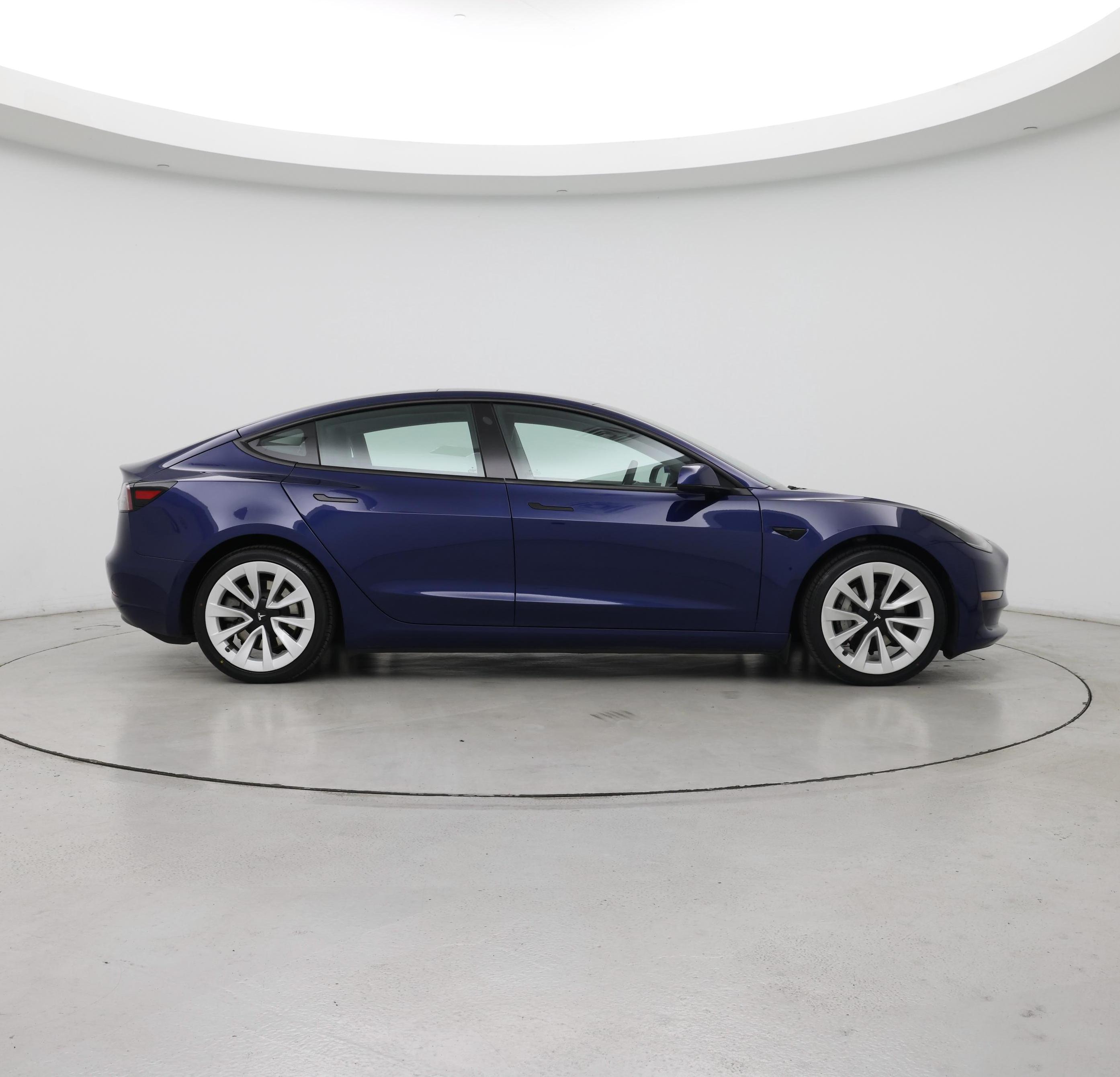 Thumbnail: 2021 Tesla Model 3 - 7