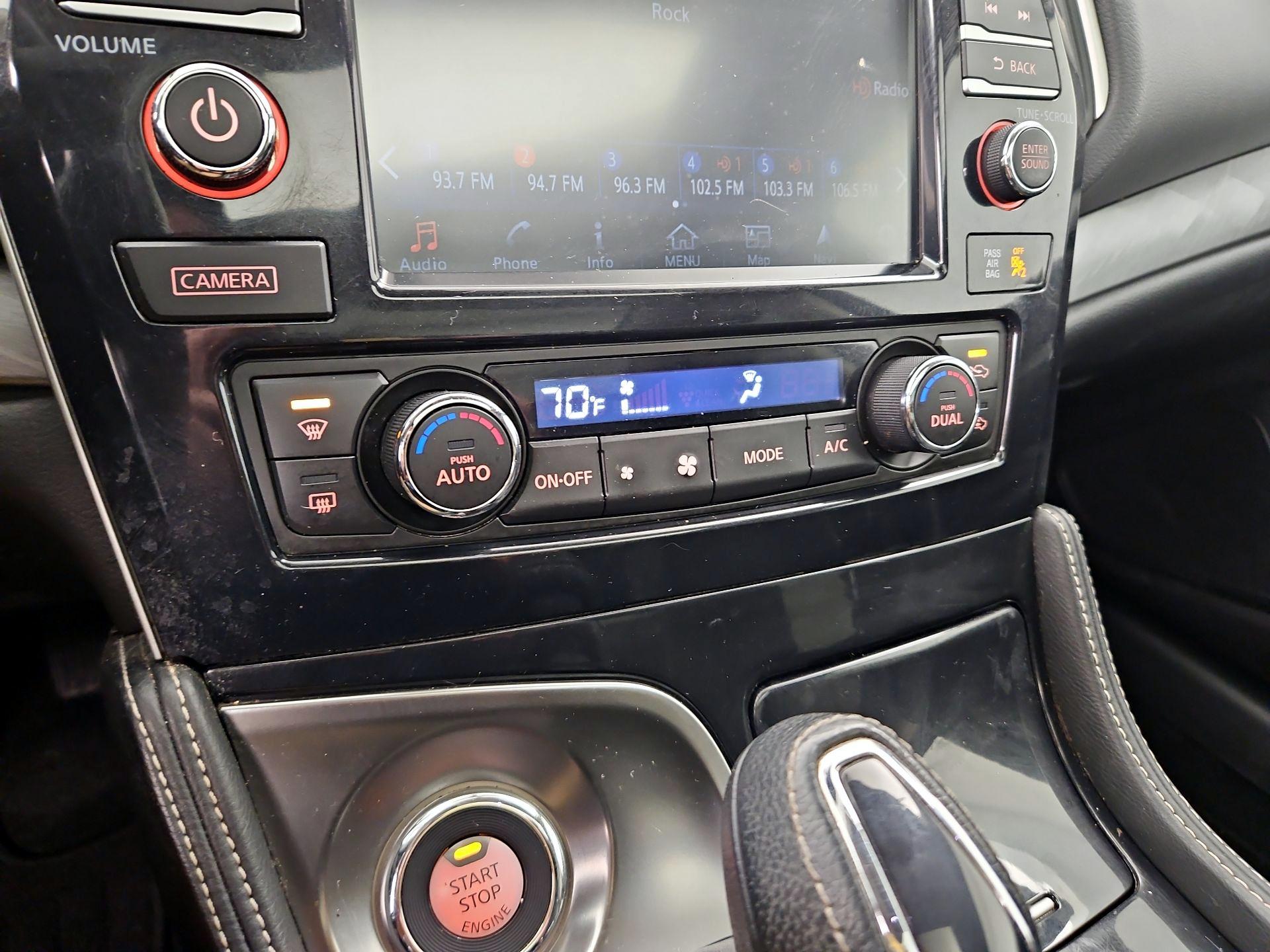 Thumbnail: 2018 Nissan Maxima - 17