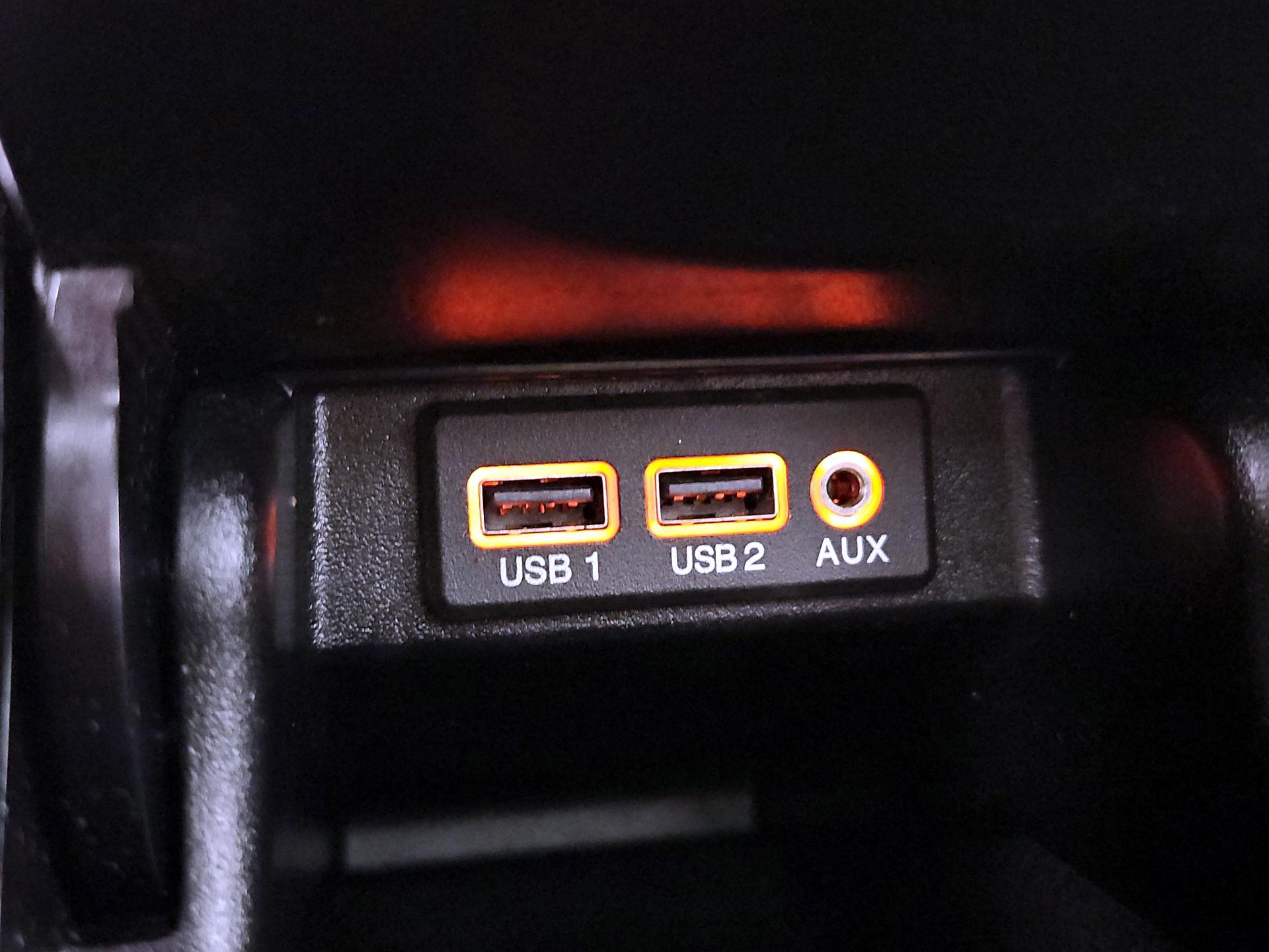 Thumbnail: 2018 Nissan Maxima - 19