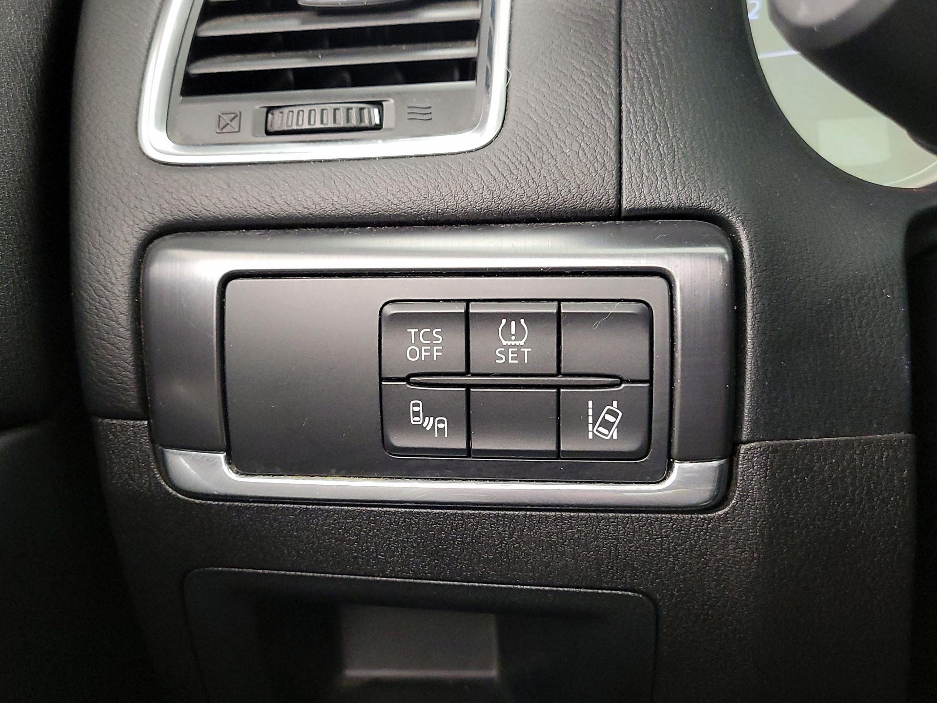 Thumbnail: 2016 Mazda CX-5 - 13