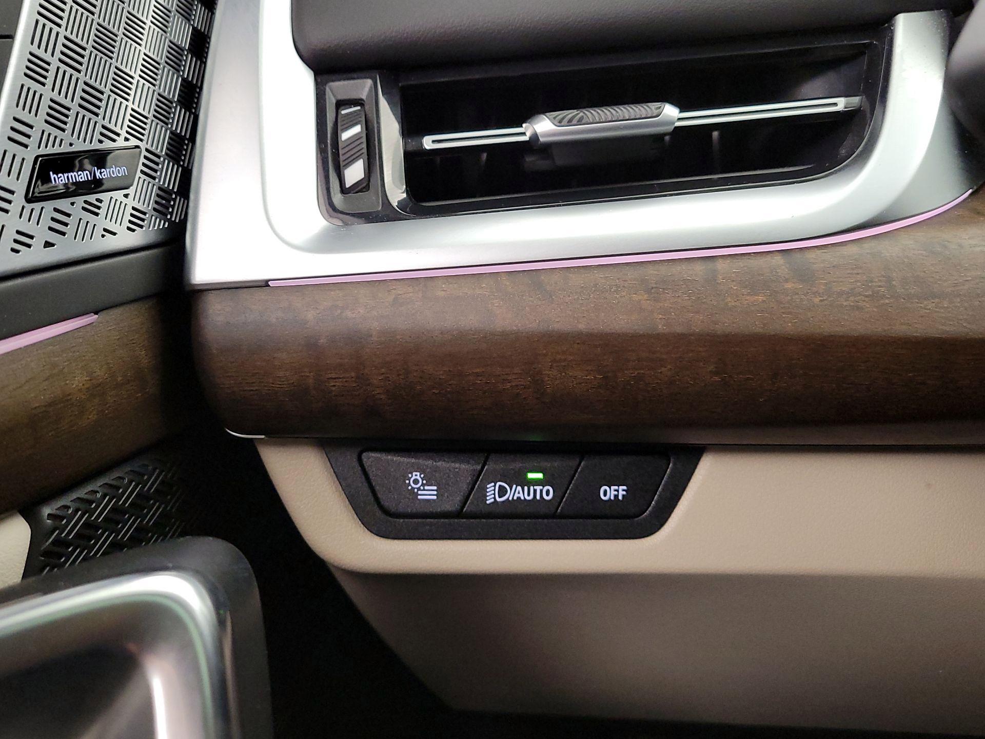 Thumbnail: 2023 BMW X1 - 13