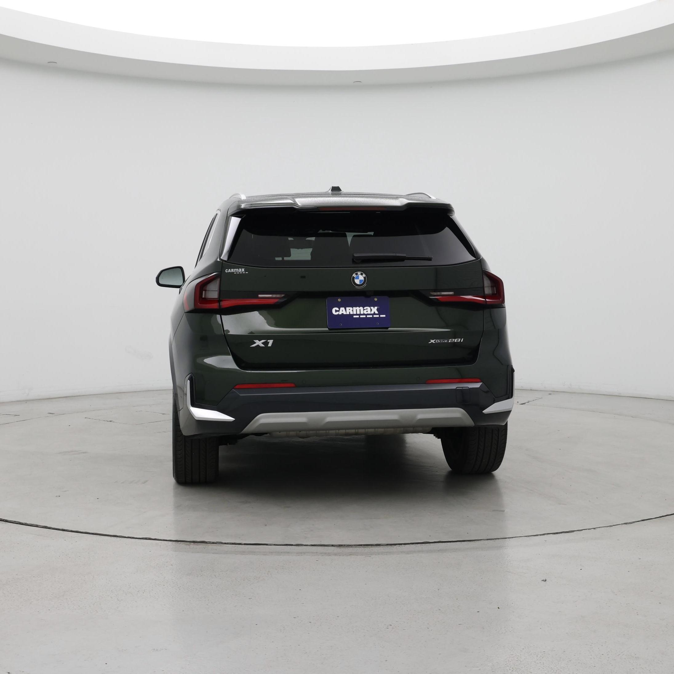 Thumbnail: 2023 BMW X1 - 6