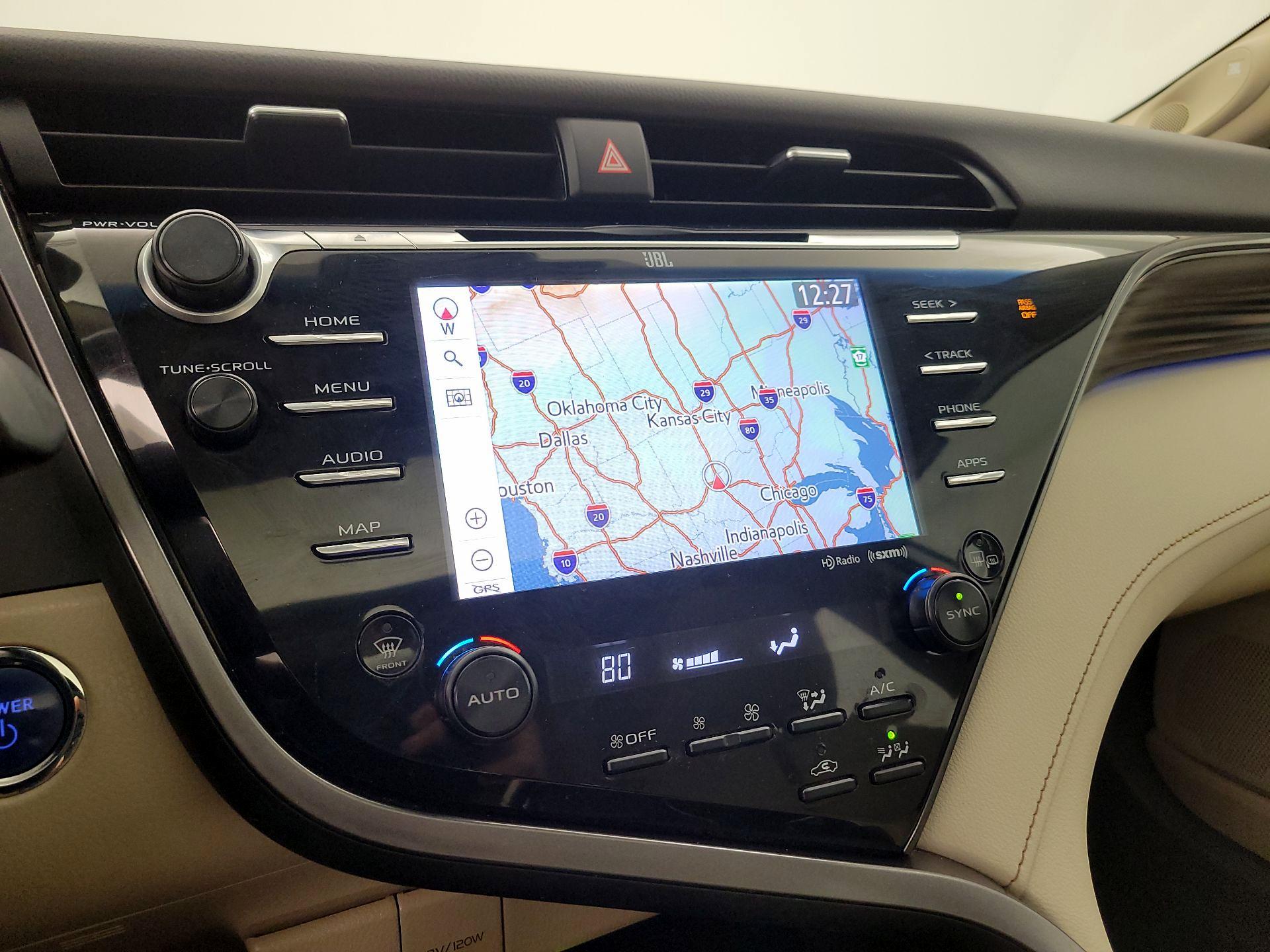 Thumbnail: 2020 Toyota Camry - 14