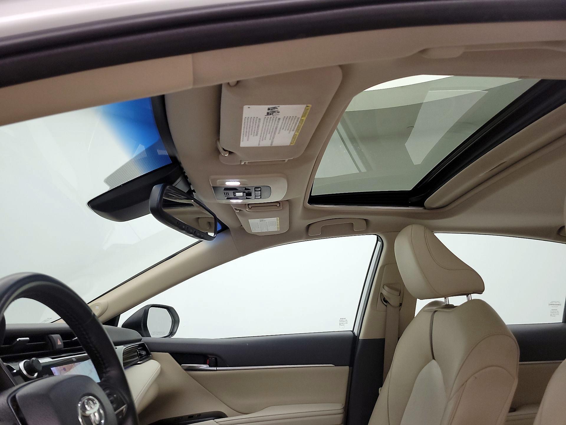 Thumbnail: 2020 Toyota Camry - 20