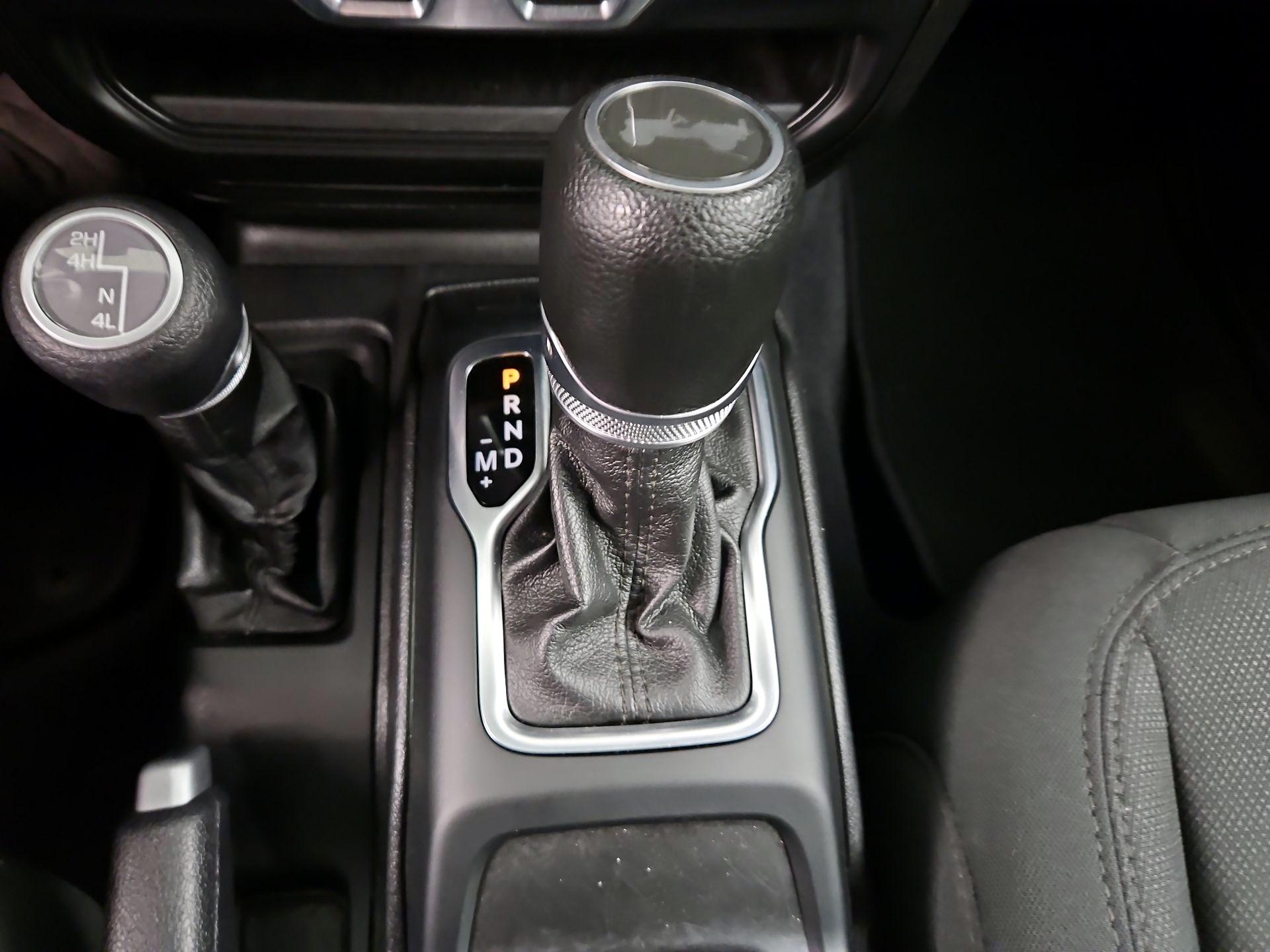 Thumbnail: 2021 Jeep Wrangler - 17