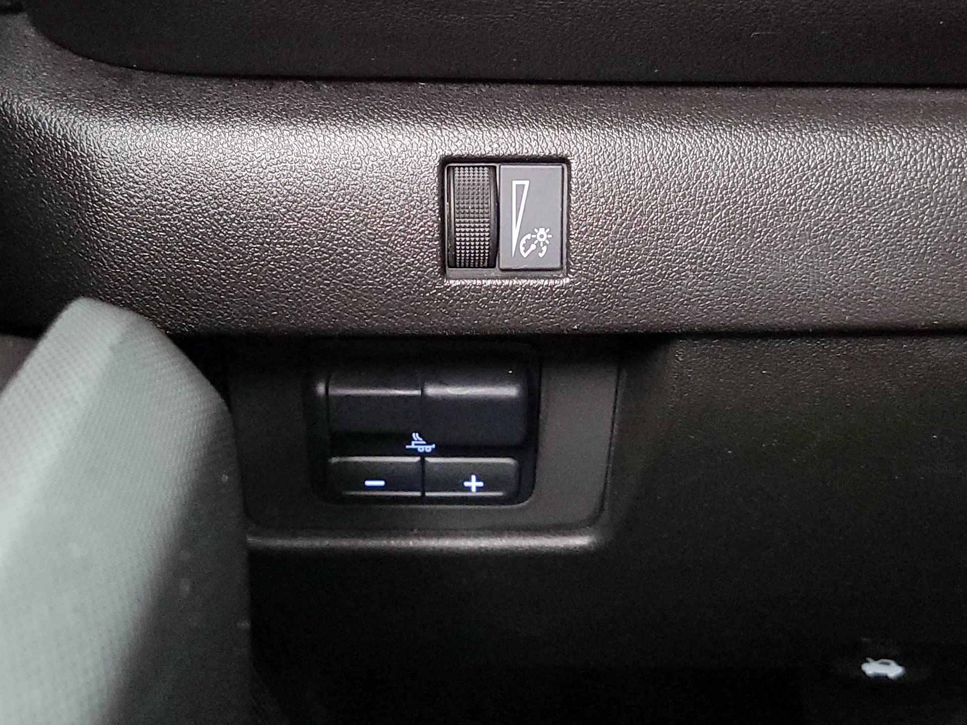 Thumbnail: 2024 Chevrolet Colorado - 13