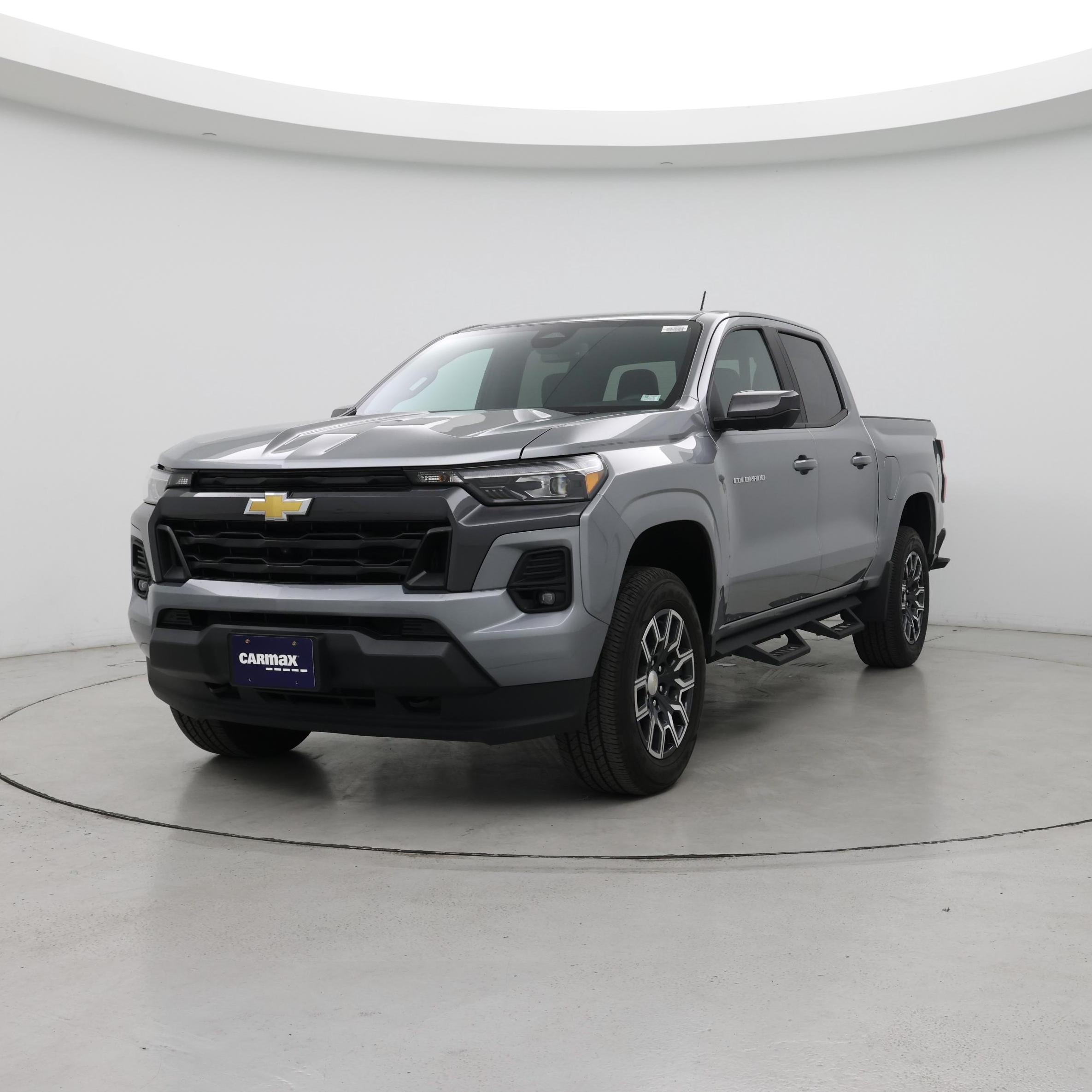 Thumbnail: 2024 Chevrolet Colorado - 4