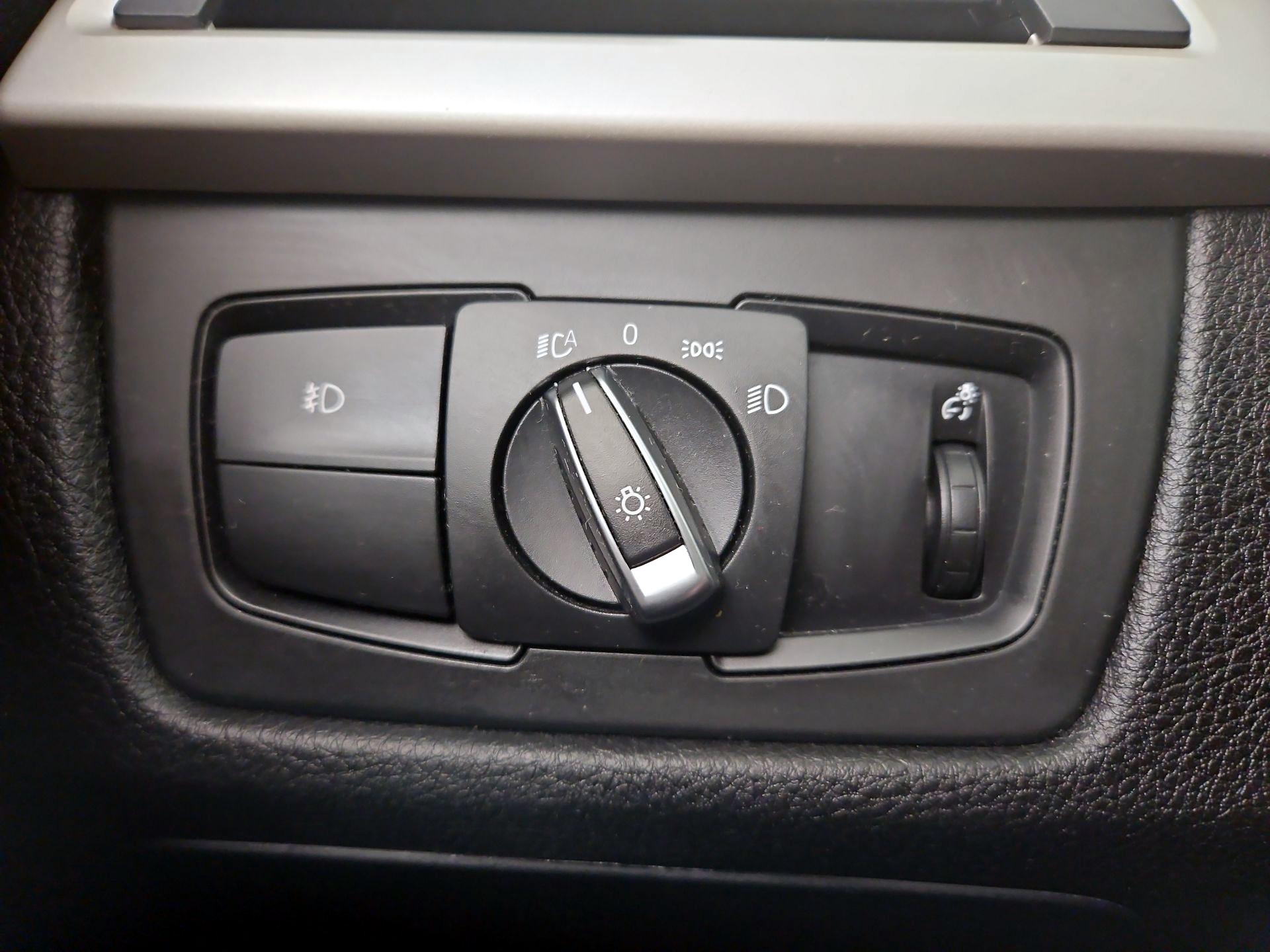 Thumbnail: 2014 BMW 3 Series - 13